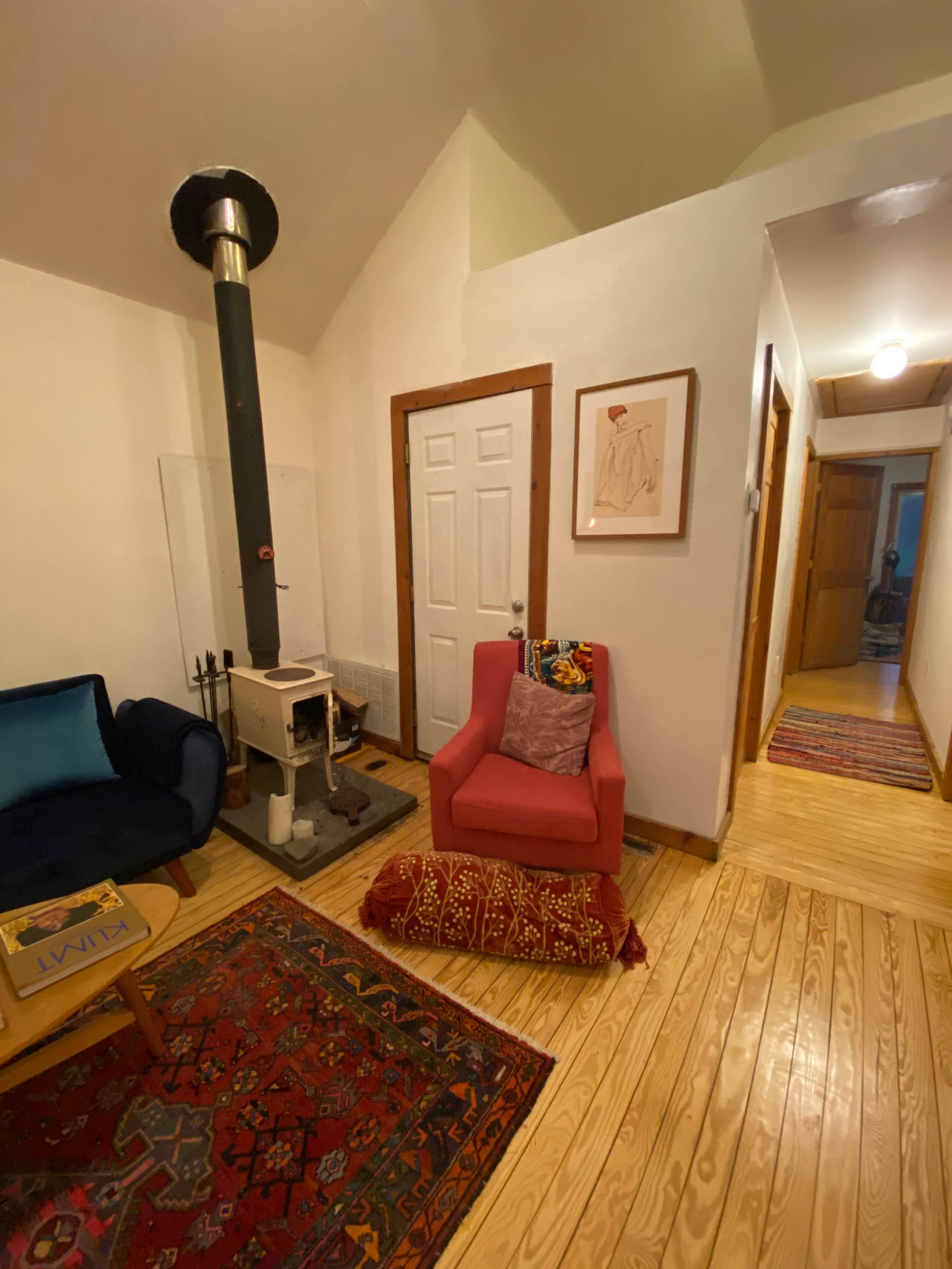 Charming Catskills Cottage with Music Studio Image in Rochester, kerhonkson, NY