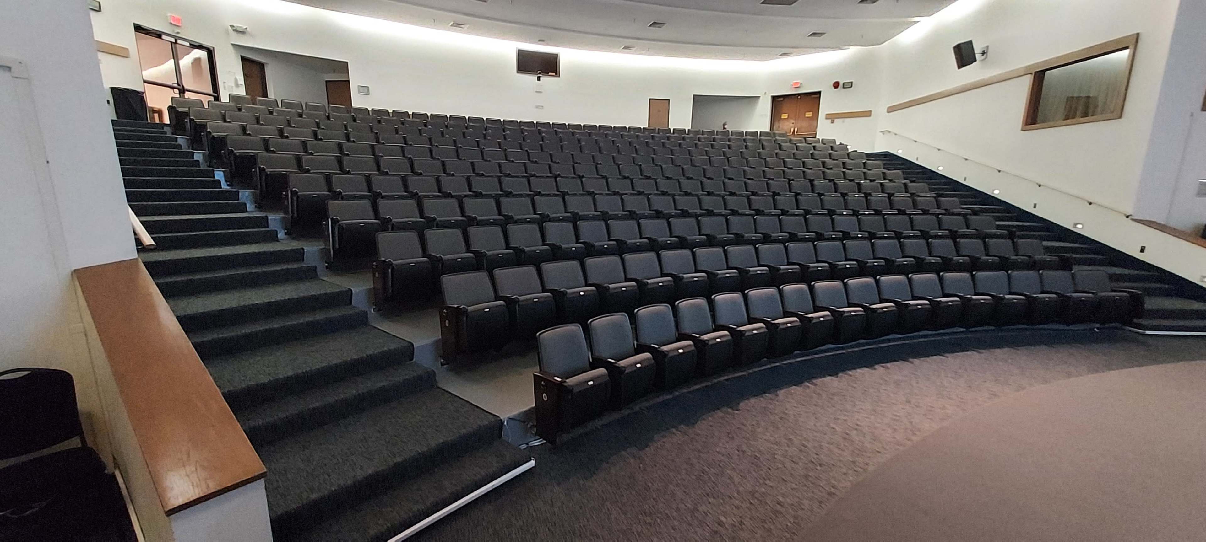 Recently renovated Auditorium near BWI, seats up to 300, includes AV Image in BWI Business District, Linthicum Hts, MD