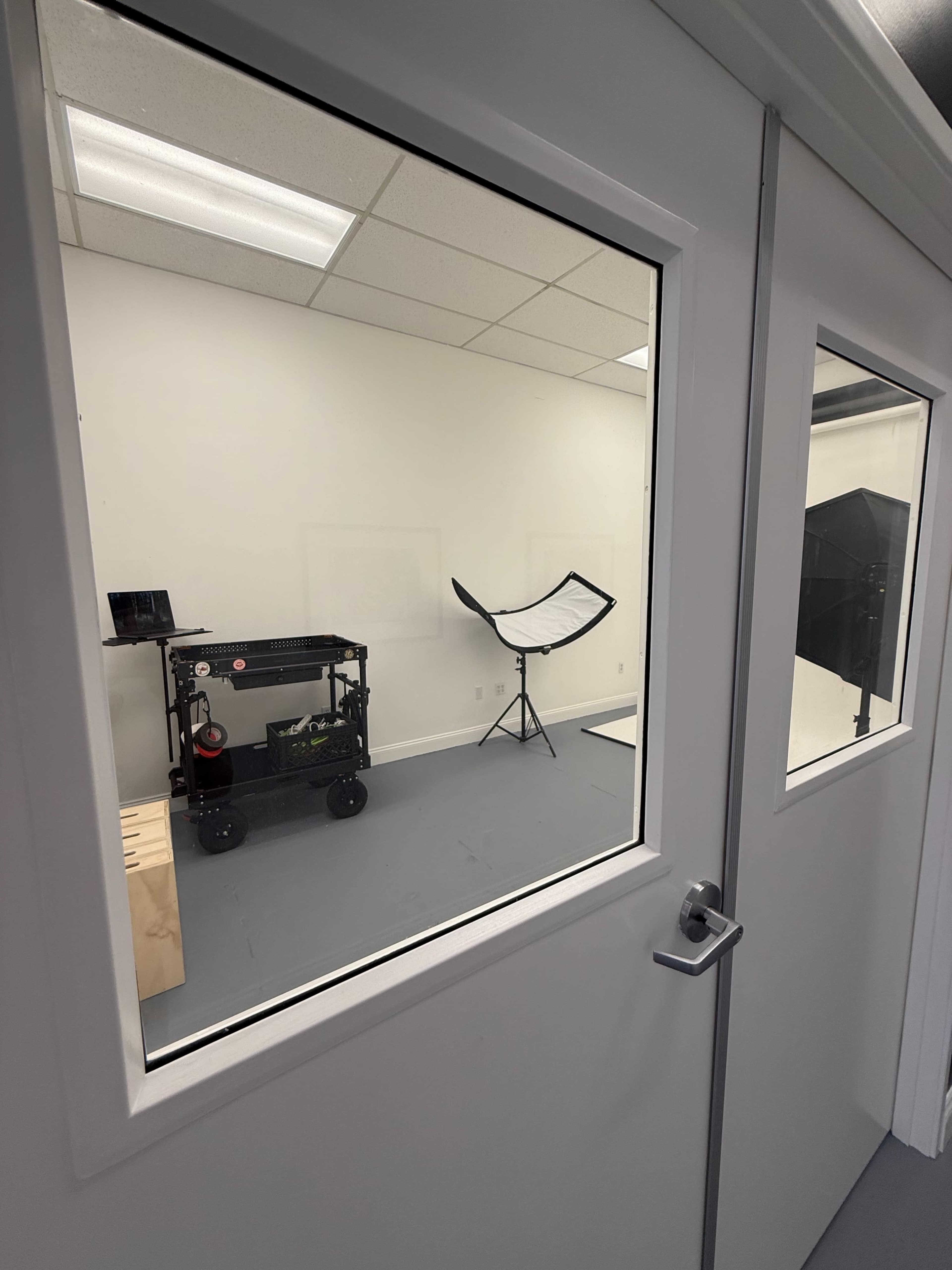 Studio for Photo Shoots or Workshops in Downtown San Pedro Image in San Pedro, San Pedro, CA