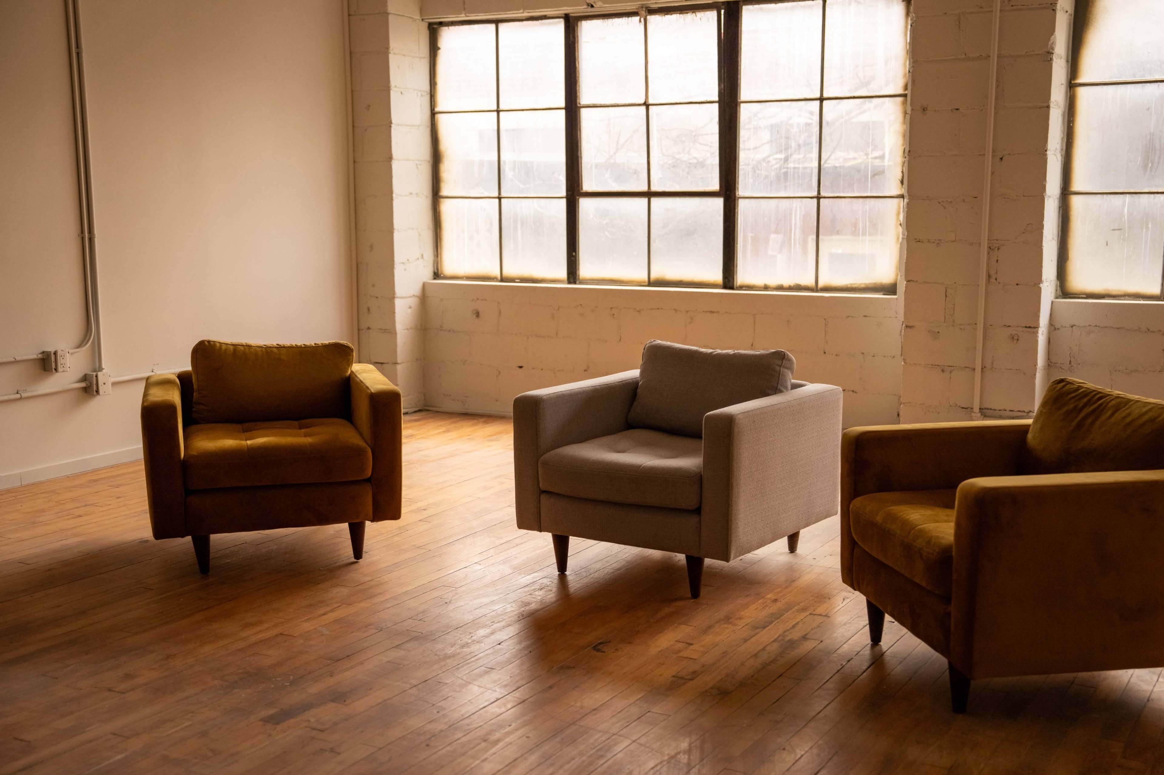 Queen West Multi Studio facility Image in Niagara, Toronto, ON