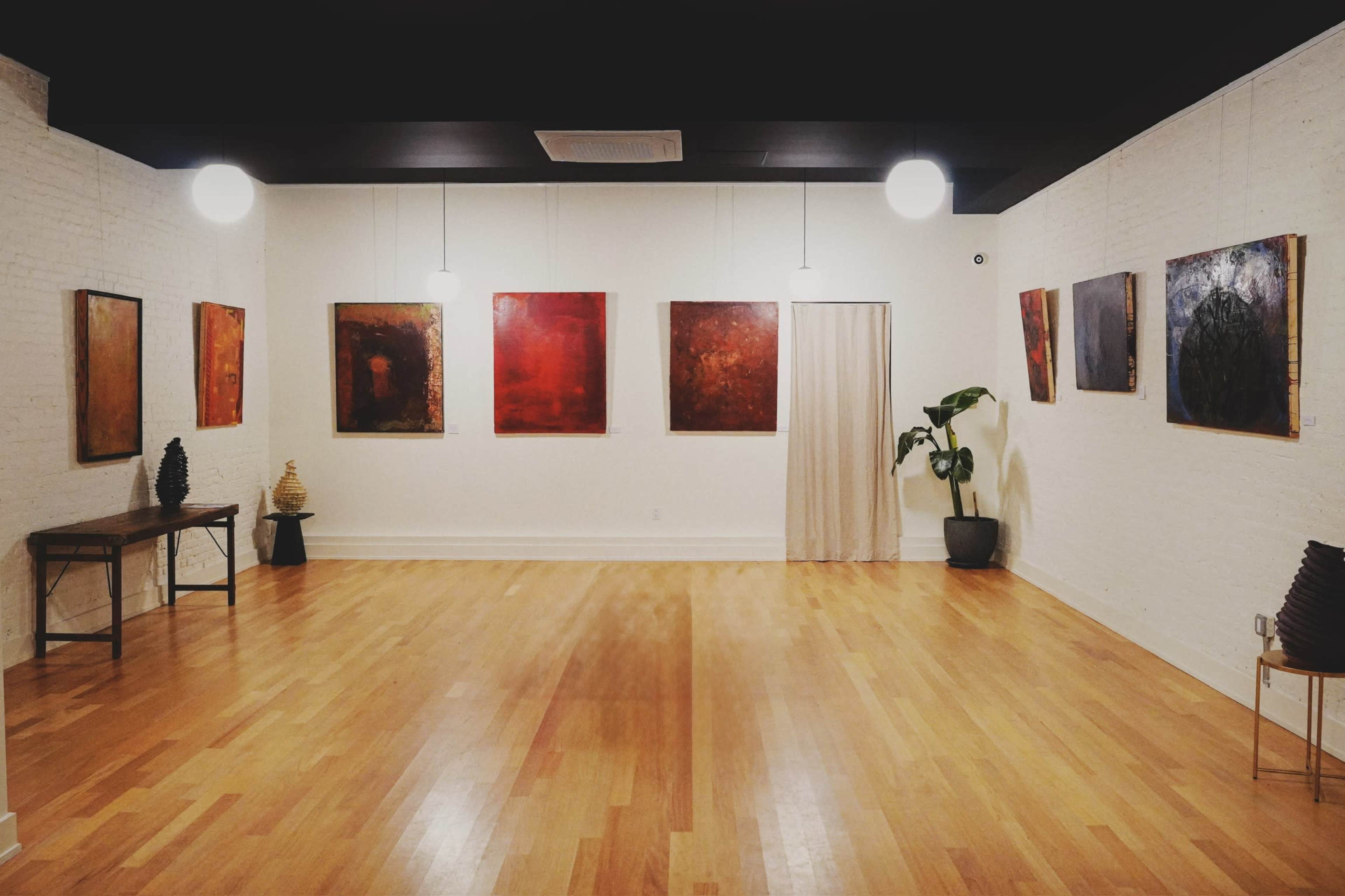 Open, light-filled Art and Event Space Image in Upper Manhattan, New York, NY