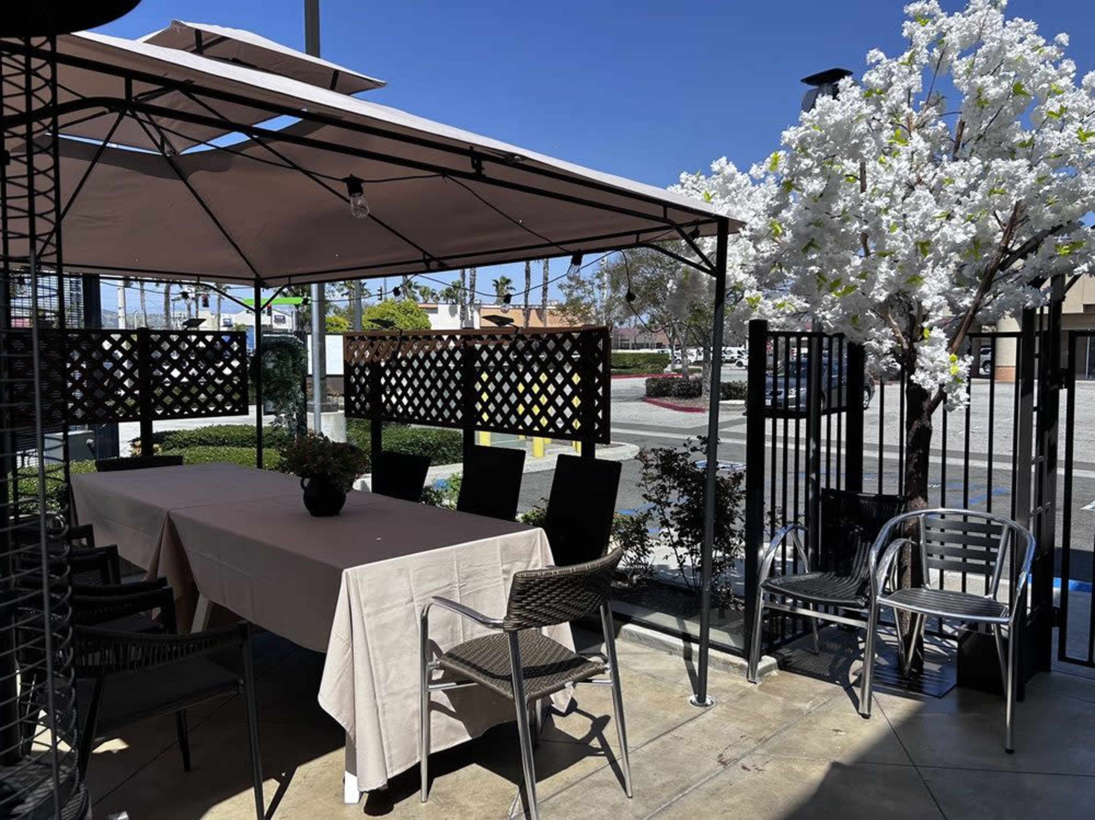 Upscale Garden Oasis with Indoor-Outdoor Dining & Patio Vibes Image in City of Industry, city of industry, CA