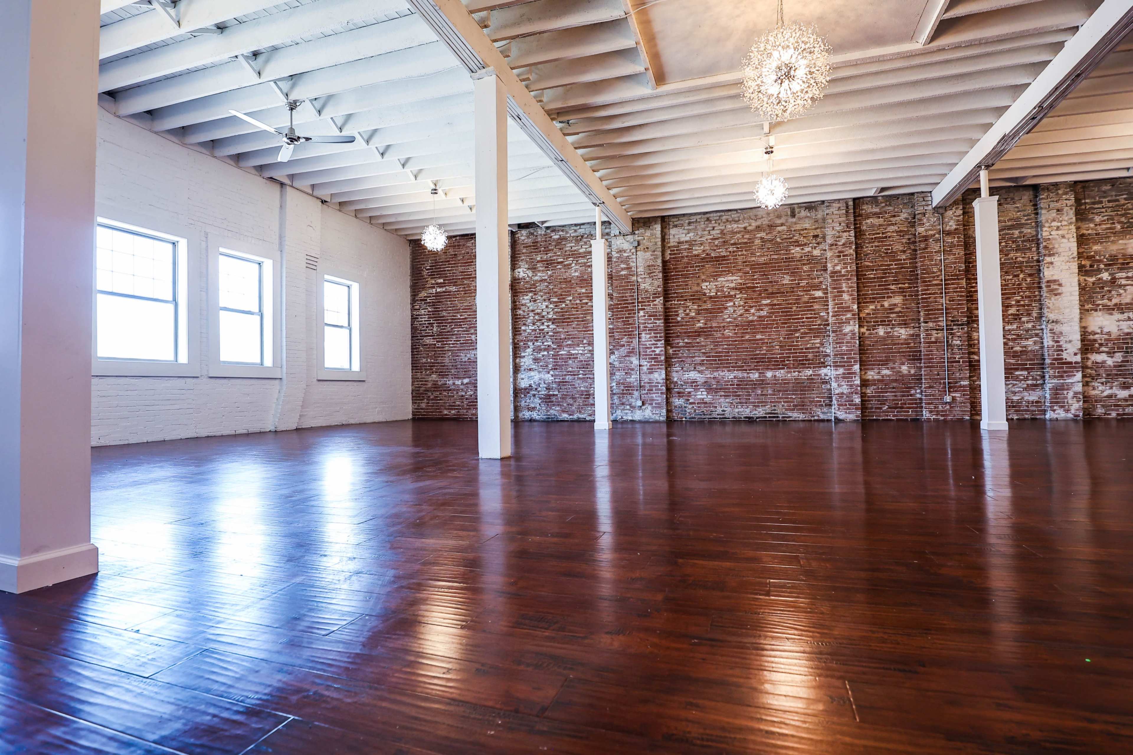 Downtown Loft Style Luxury Venue Image in Downtown West, Saint Louis, MO