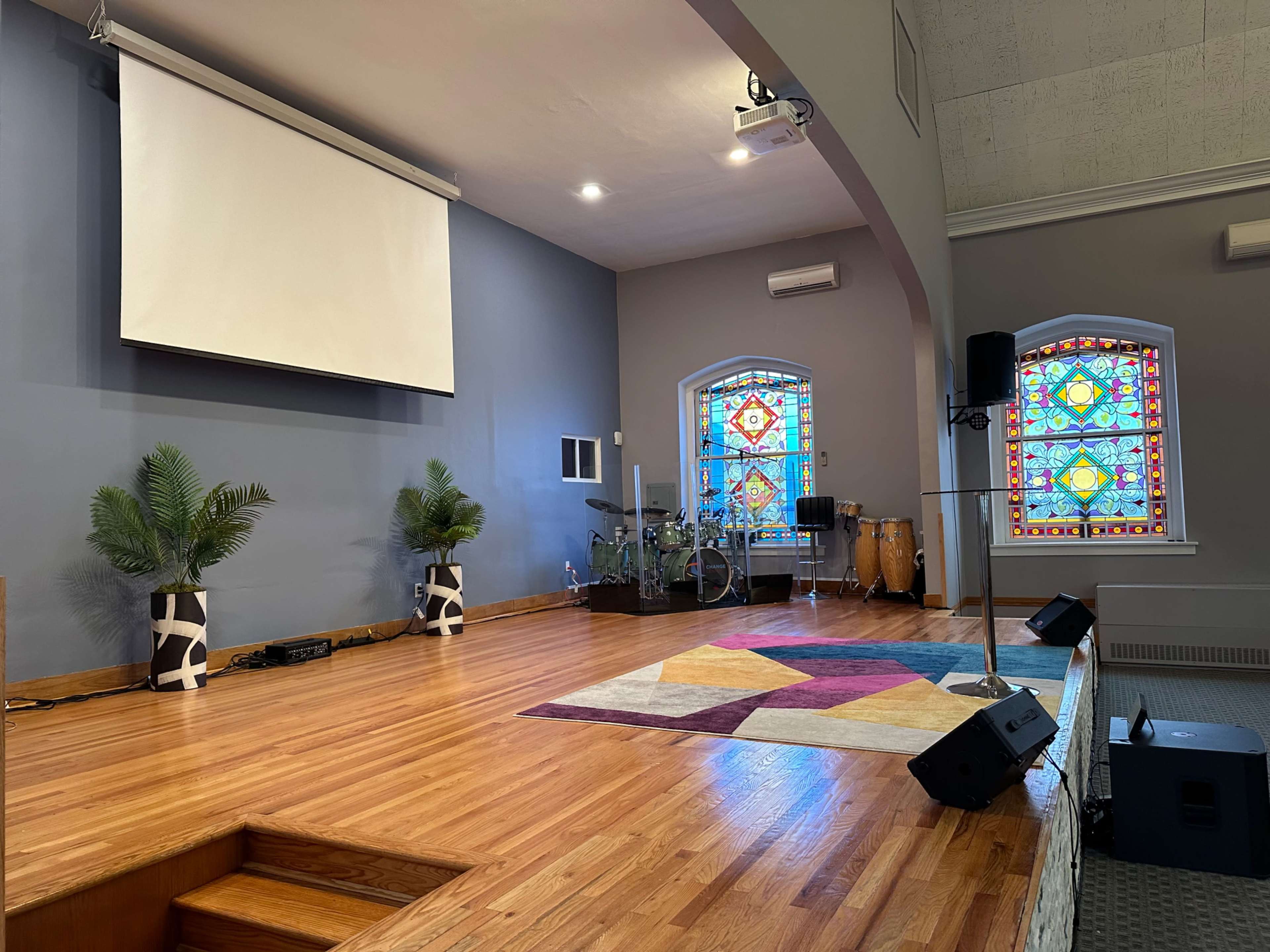 South Jersey Modern/Traditional Church Image in Paulsboro, Paulsboro, NJ