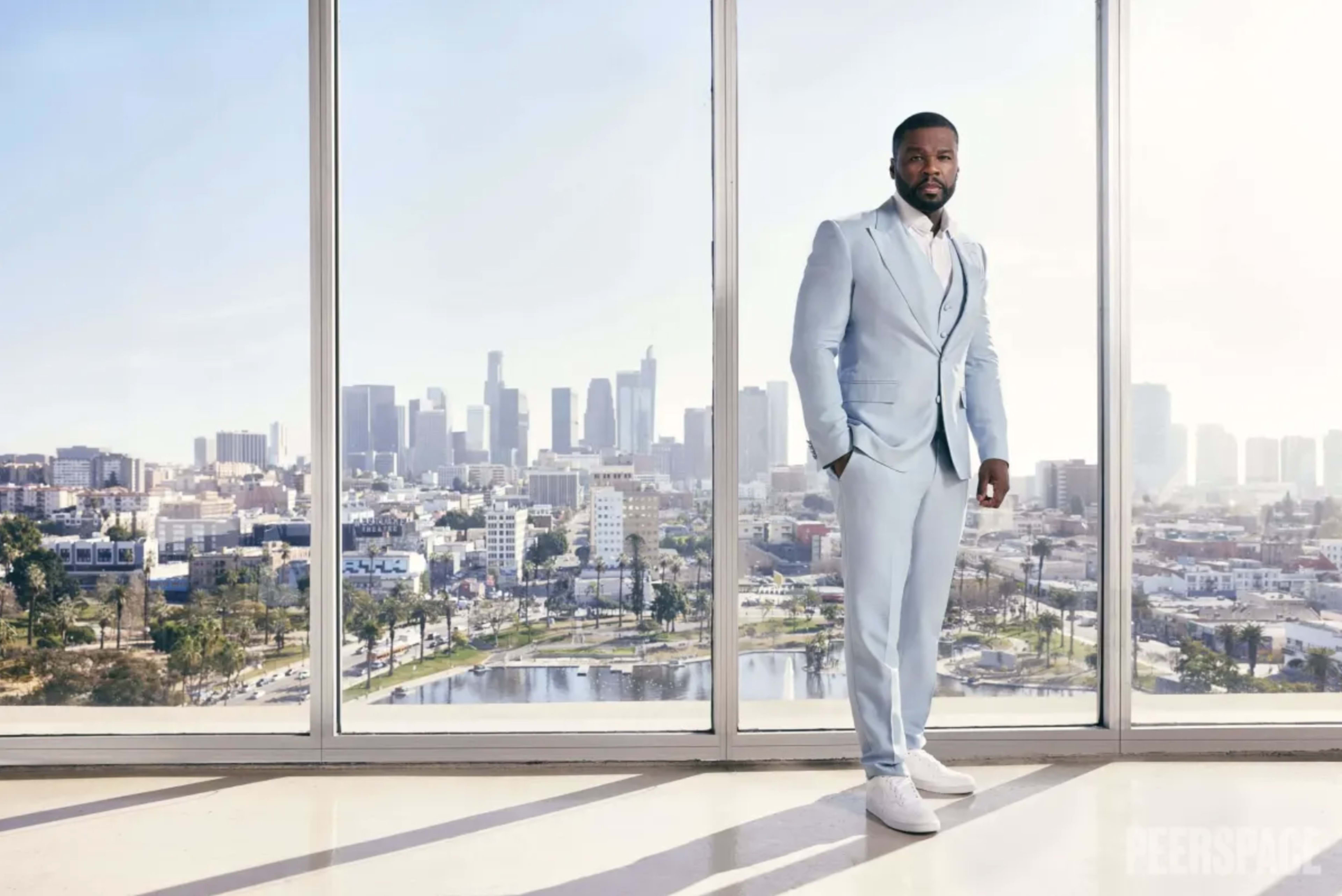 Brutalist Penthouse Loft w/ Flawless Natural Light & Skyline + Lake View Image in Westlake, Los Angeles, CA