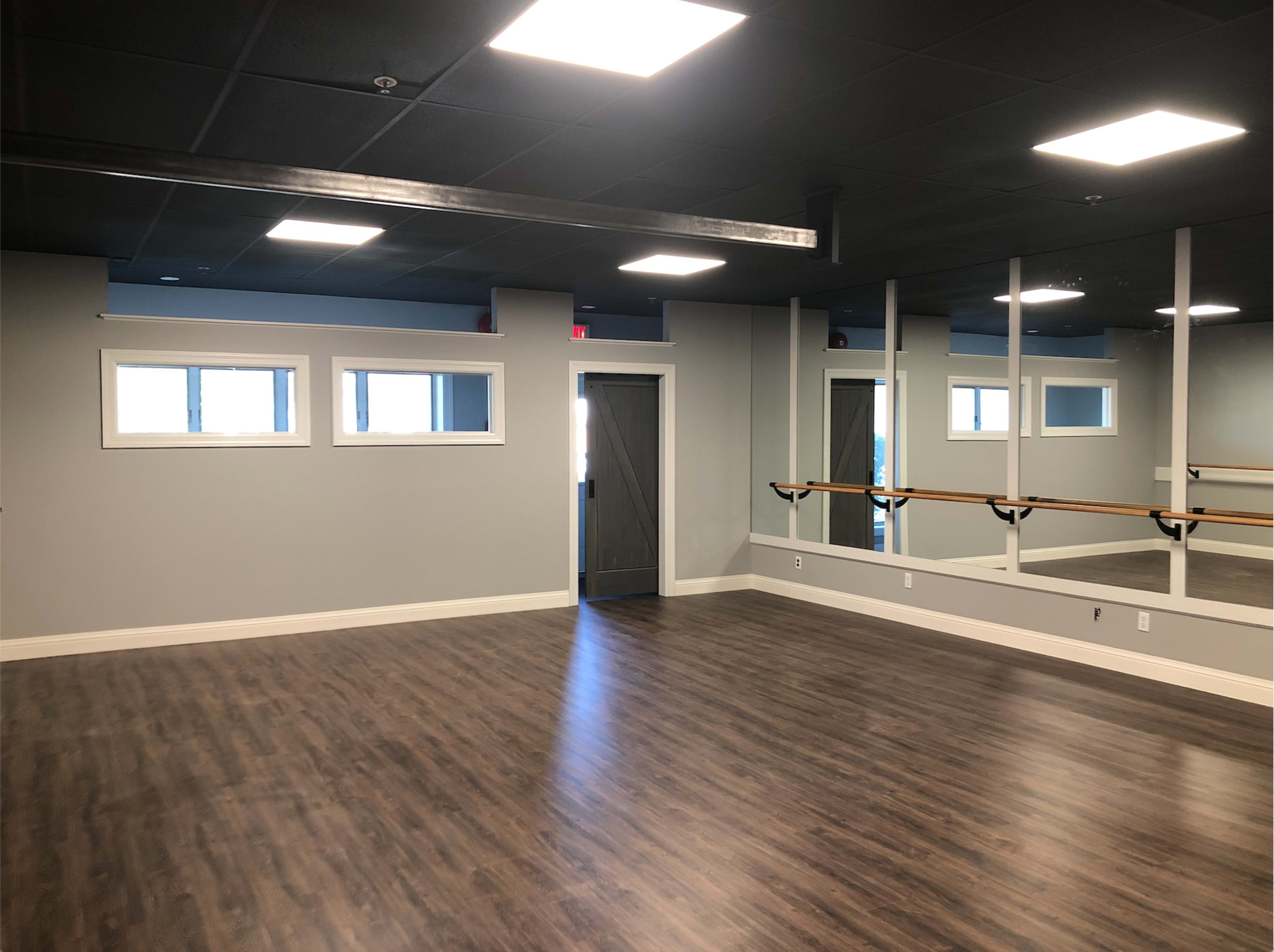 Studio located in Setauket , beautiful north shore community Image in Brookhaven, Setauket, NY