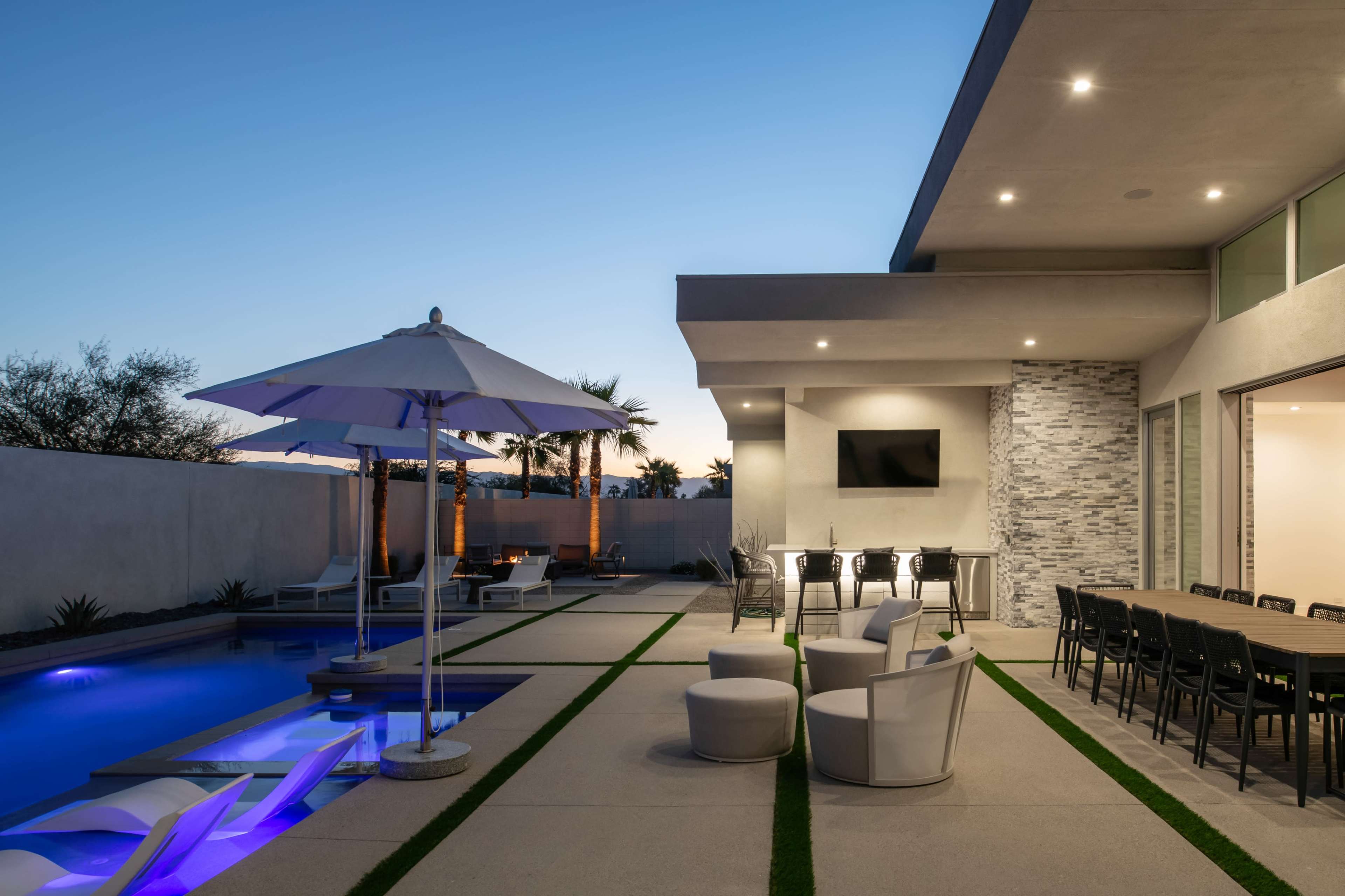 Oxygen @ Elemento49 | Pool & Spa Image in Indio, Indio, CA