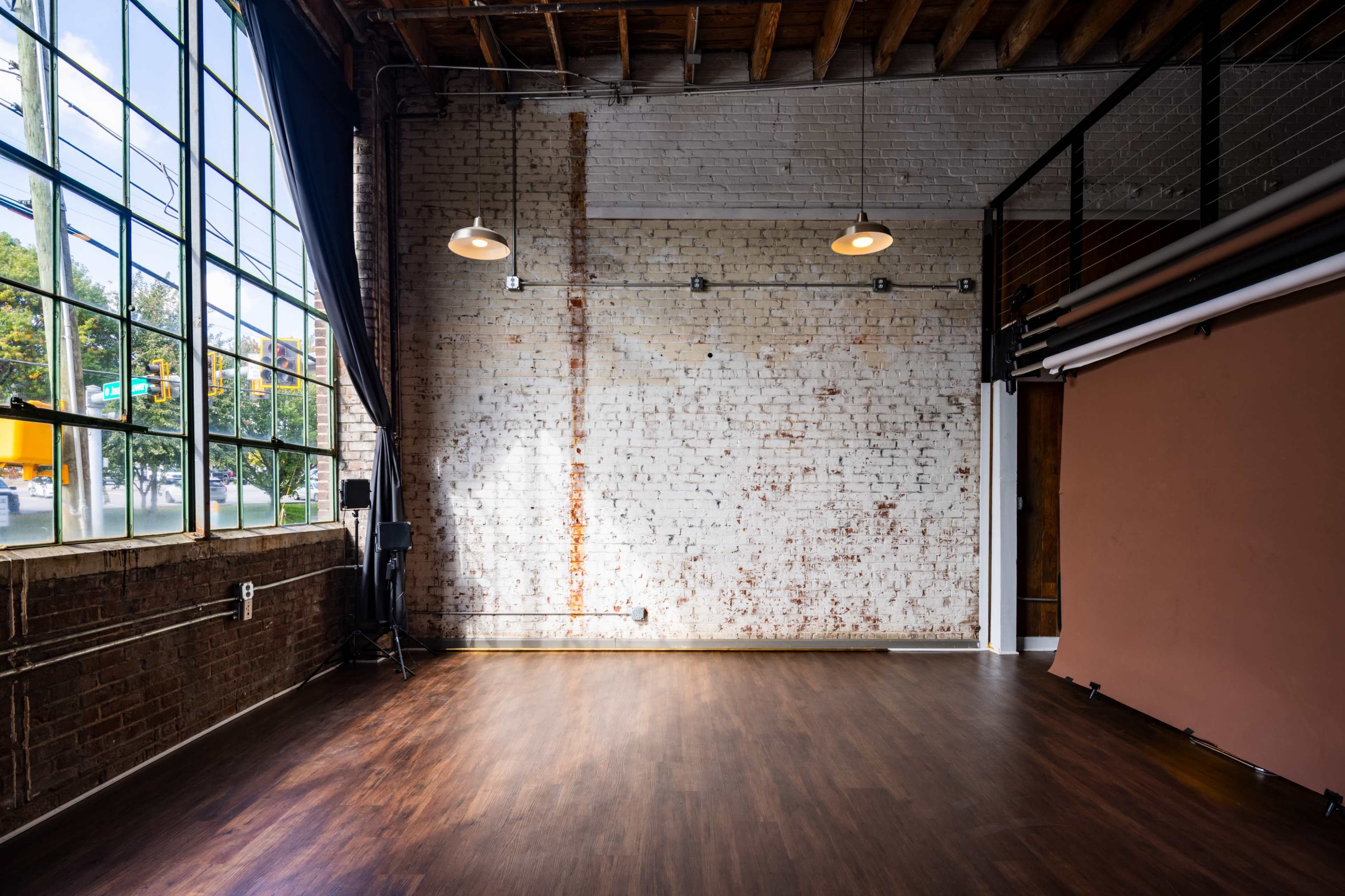 Natural Light Industrial Loft in Westside Atlanta Image in English Avenue, Atlanta, GA