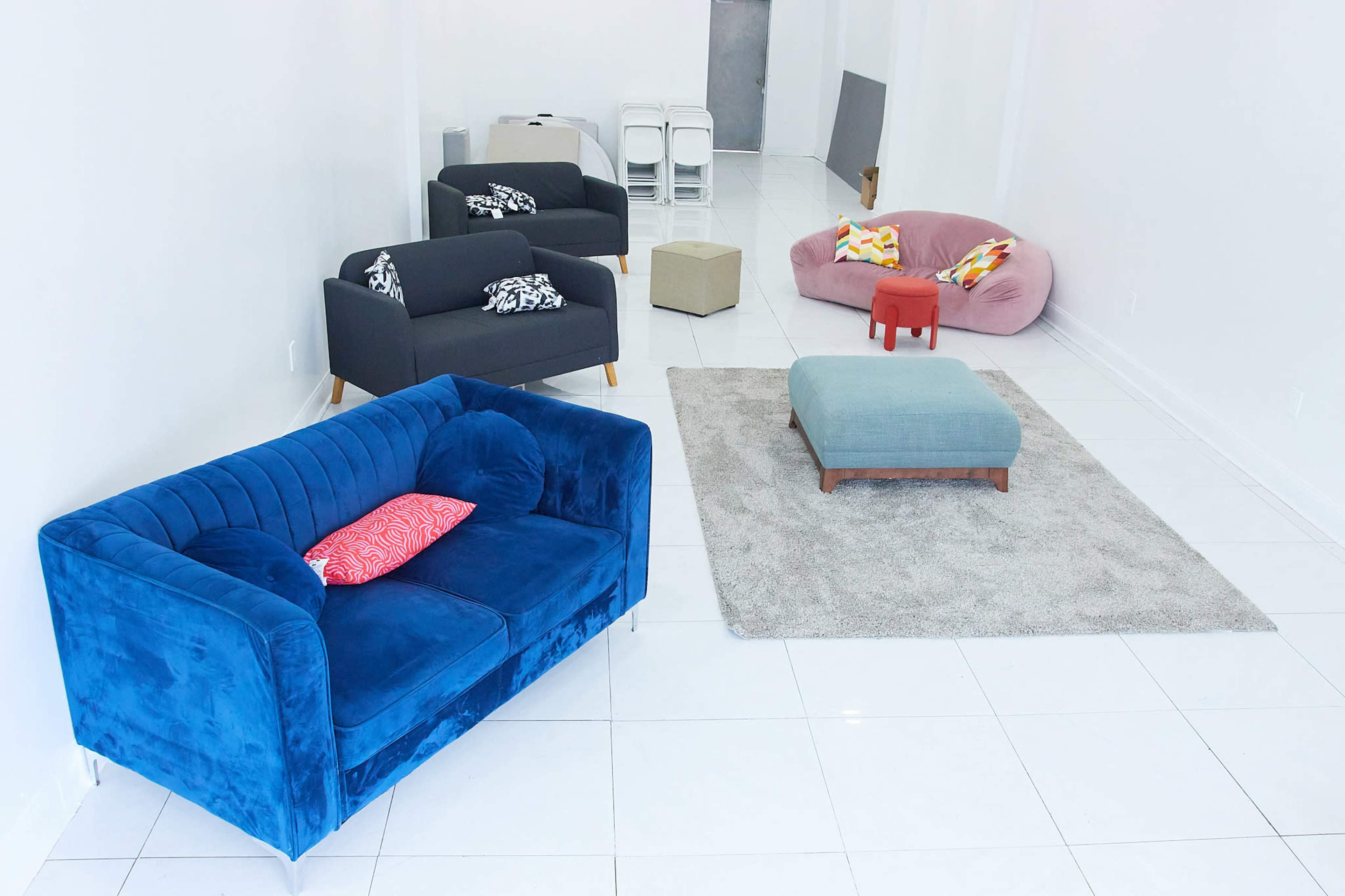 Urban Chic Trendy Loft Image in Flatlands, brooklyn, NY