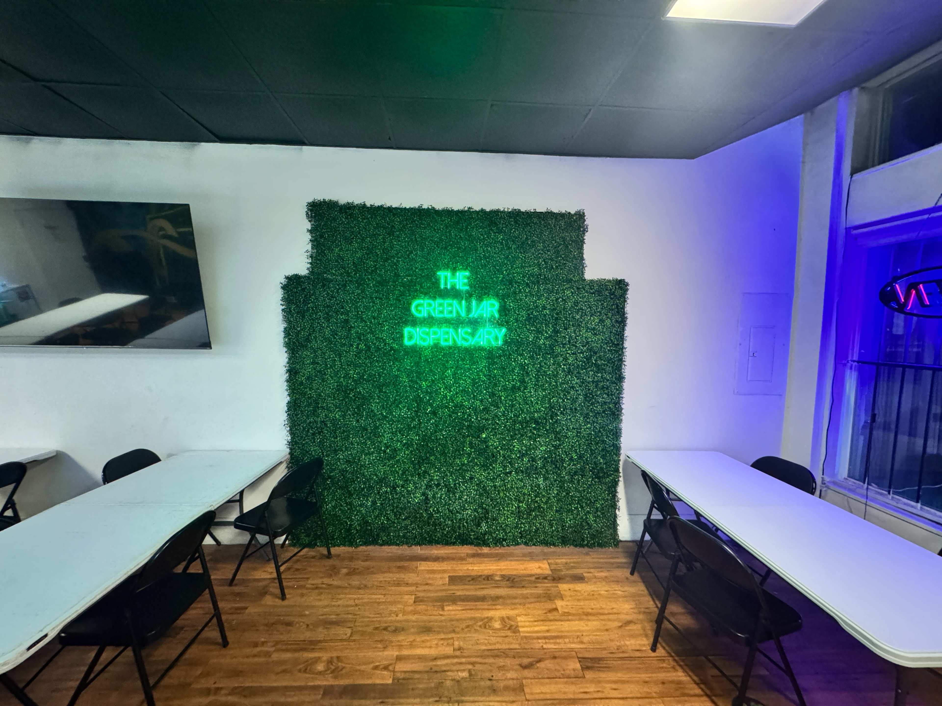 The Green Jar: A Puff-Friendly Event Space 💨 Image in South Dallas, dallas, TX