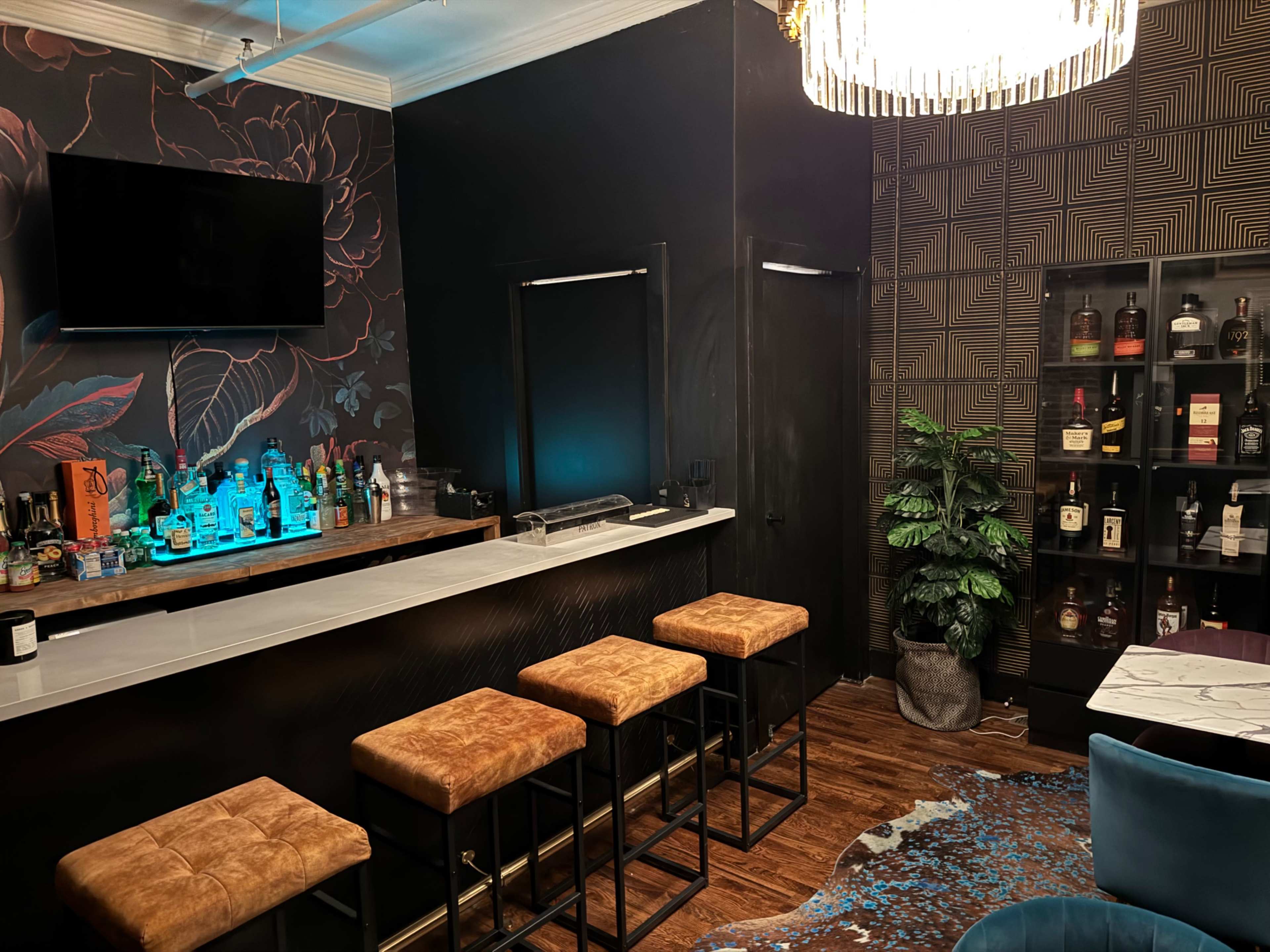 Speakeasy/Private Bar Image in Covington, Covington, KY