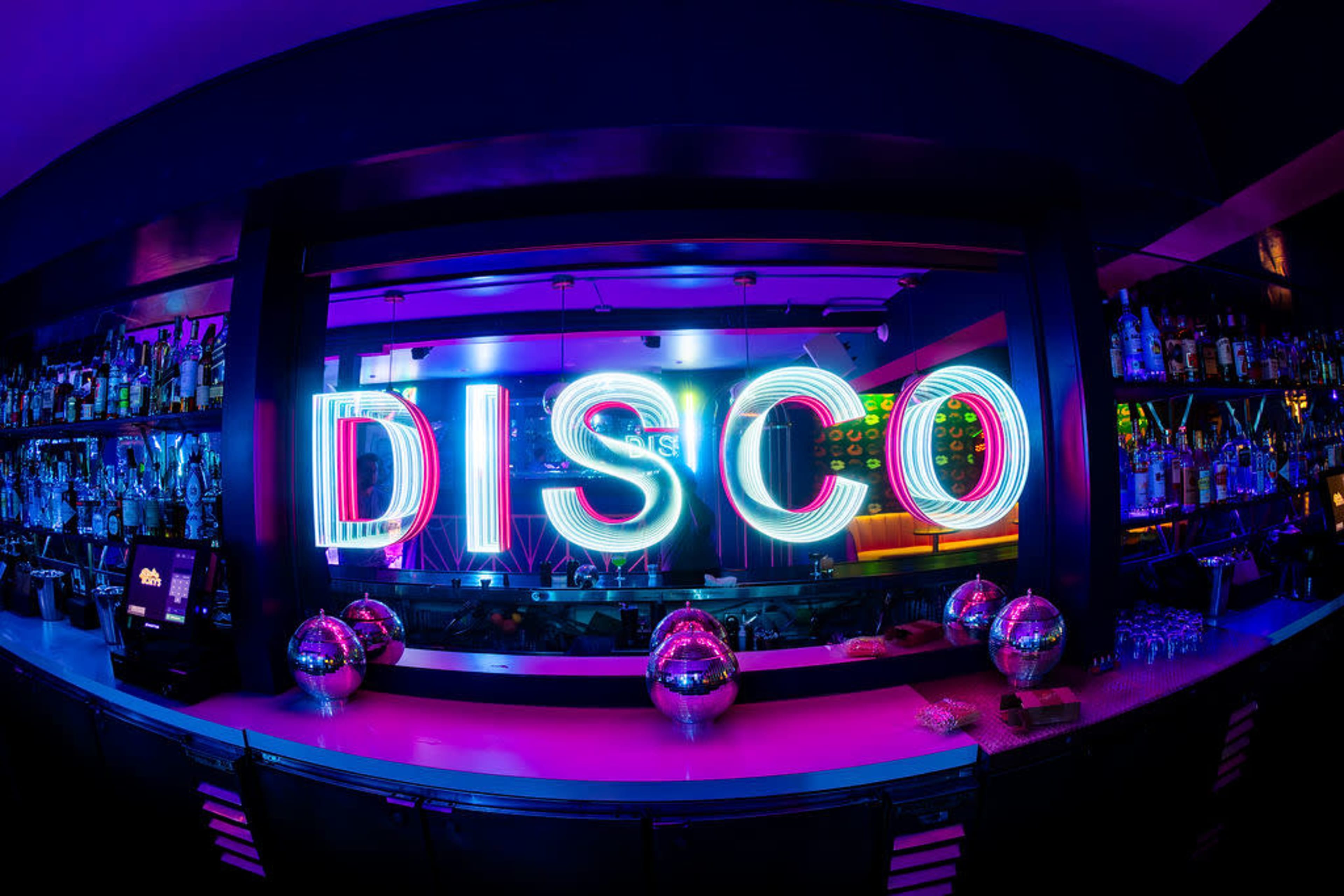 Full Buyout for Roxy's Retro 1970s-Themed Bar with Disco Vibes Image in Marina, San Francisco, CA