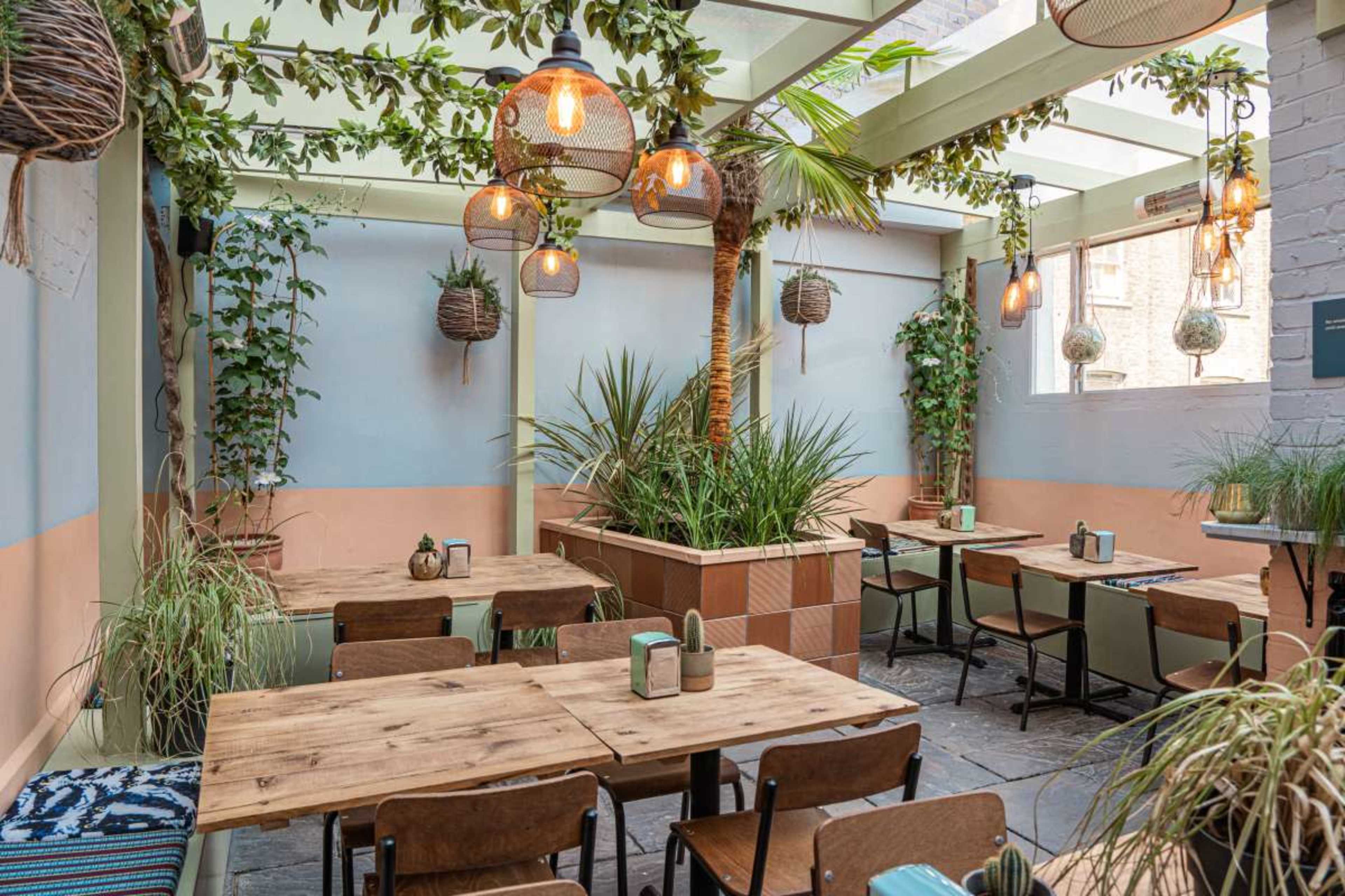 Historic London Pub with Contemporary Style Image in Holborn, London, ENG