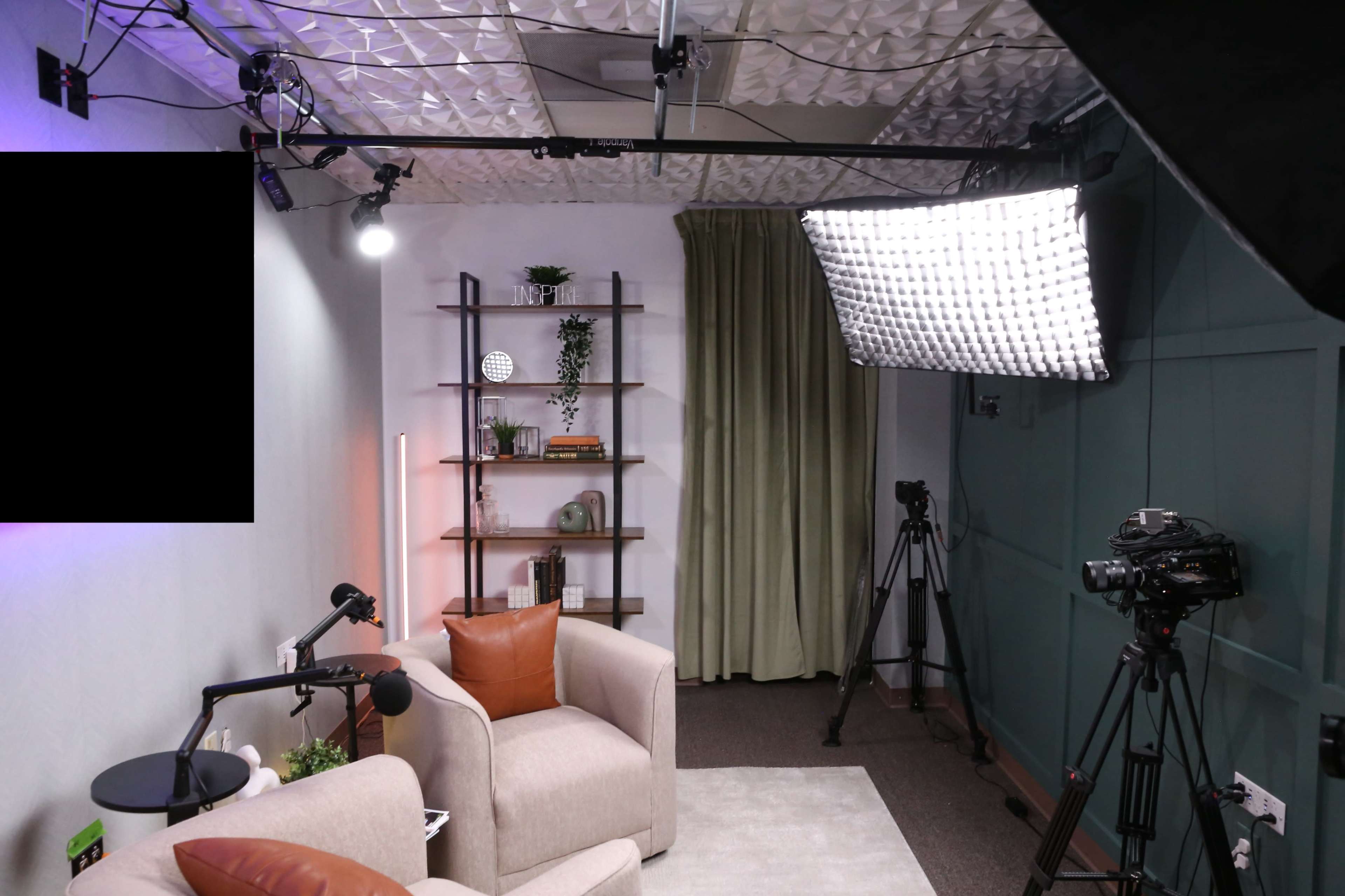 🎙️ Podcast Like a Pro – Flawless, Broadcast-Quality Sound Without the Hassle! [AUDIO ONLY] Image in Doraville, Doraville, GA