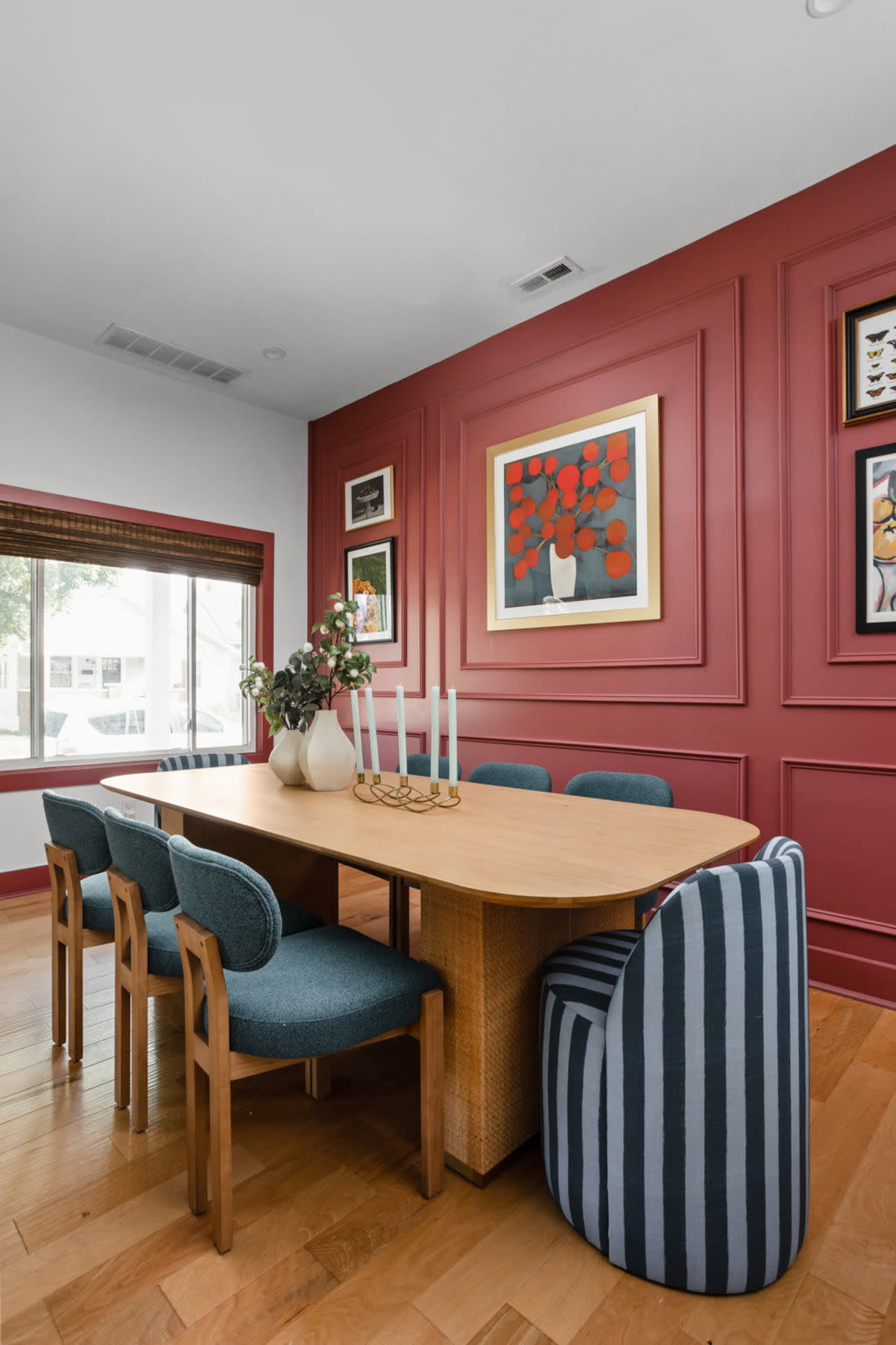 Modern Home - 8 minutes to downtown Image in Bates-Hendricks, Indianapolis, IN