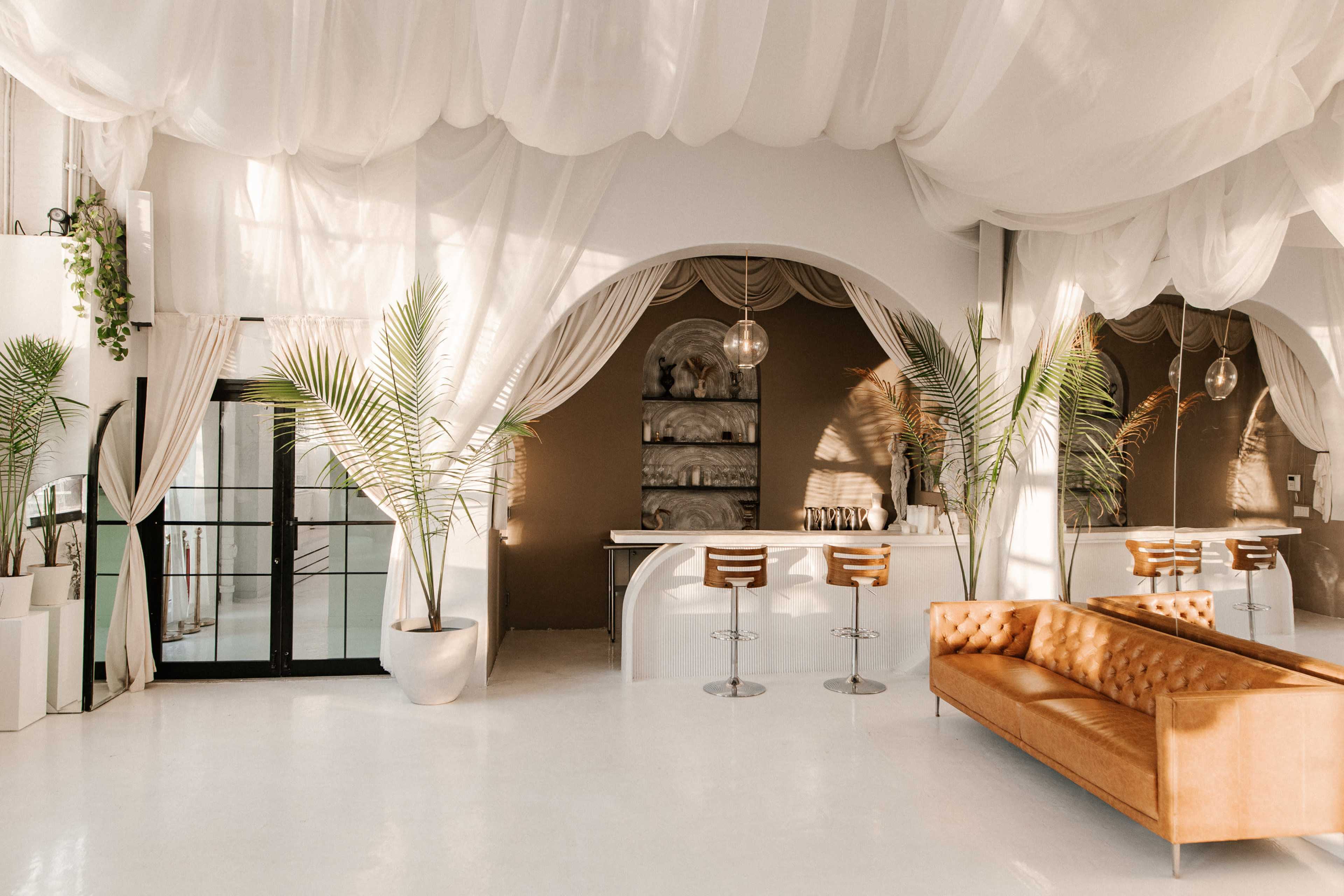 Bright Whitebox Loft Studio With Terrace Image in Astoria, Astoria, NY