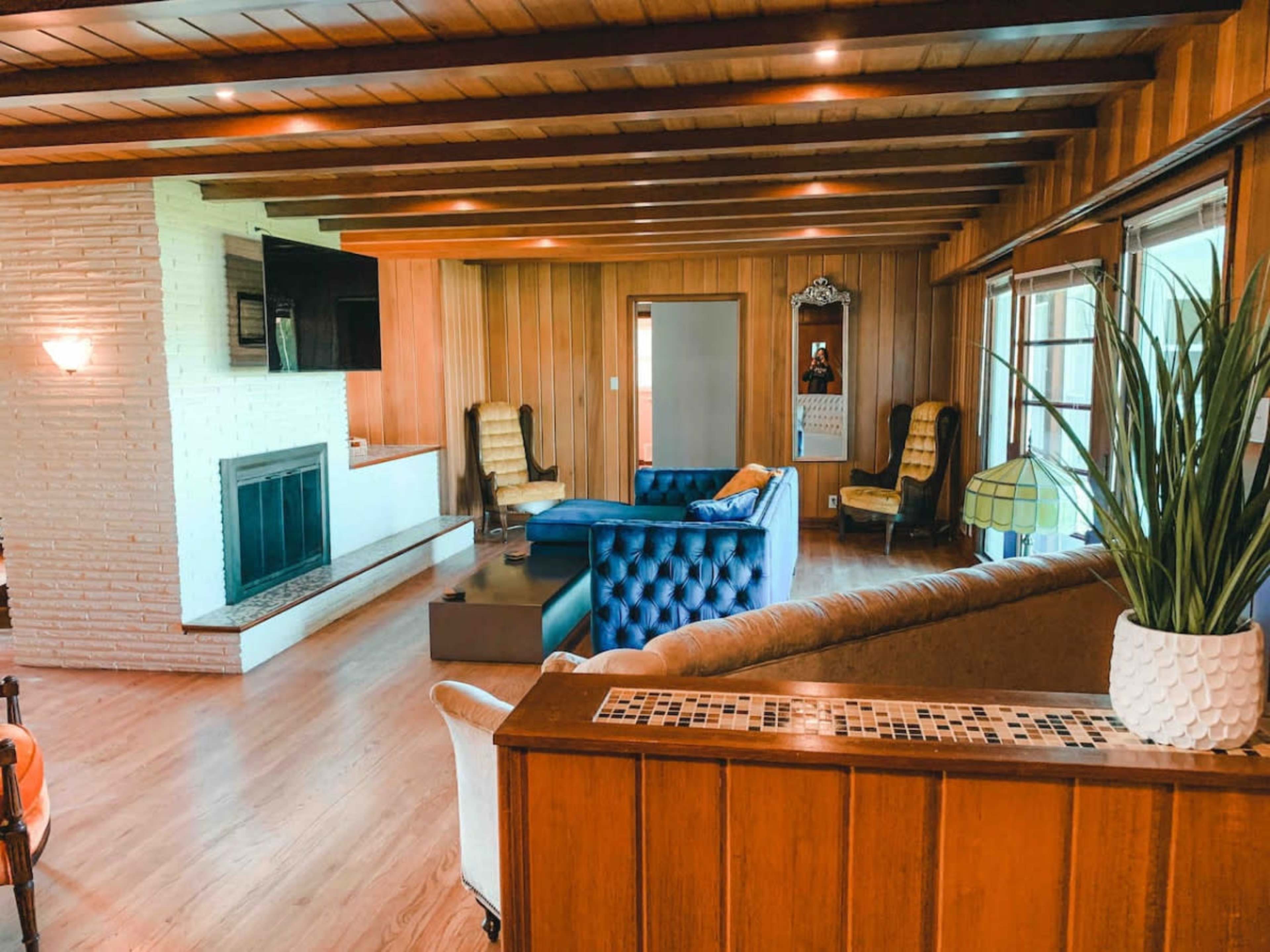 Retro Ranch Image in Decatur, Indianapolis, IN