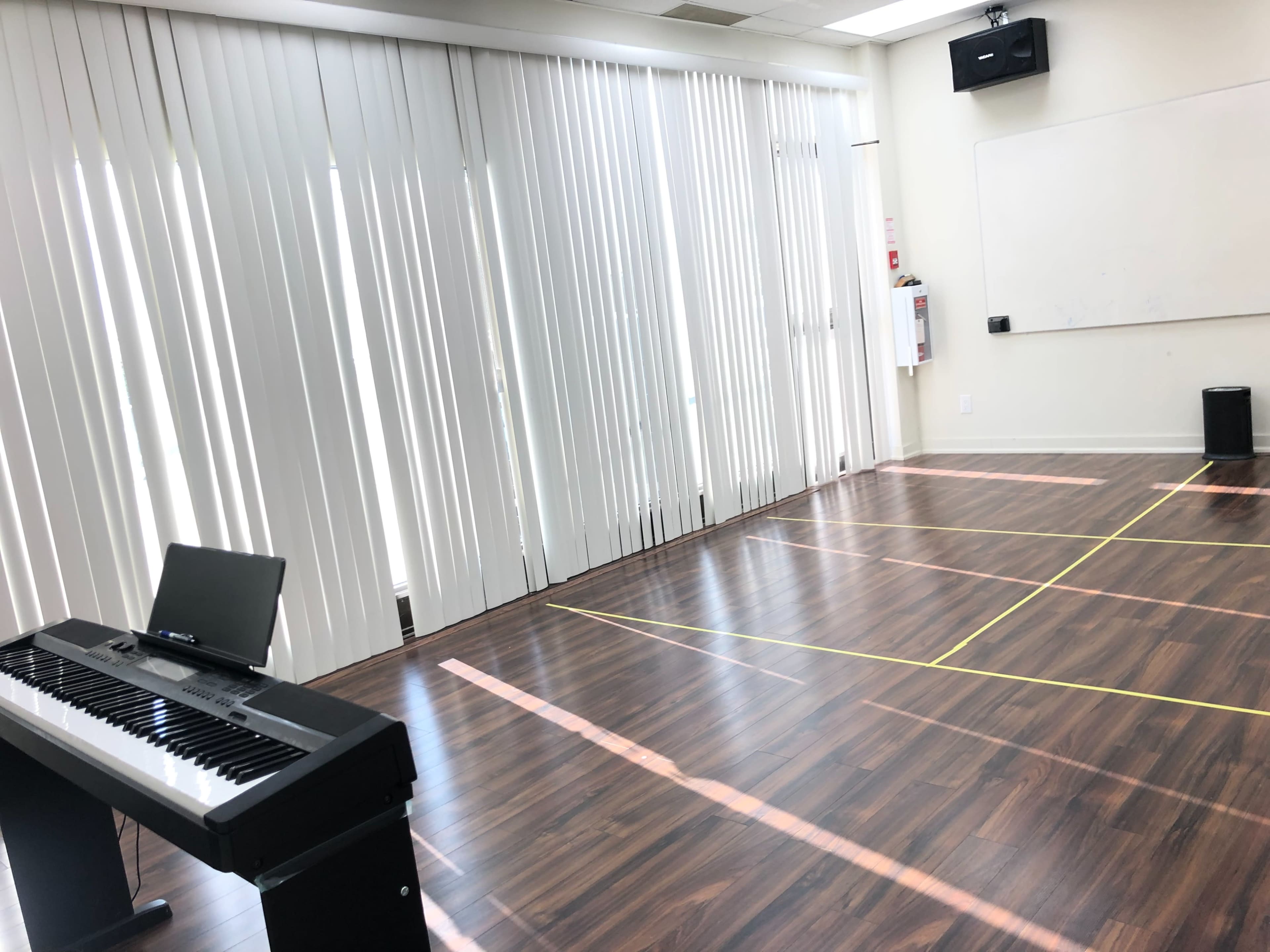 Multi-Purpose Meeting Room for Classes & Team Sessions – Markham Image in Markham, Markham, ON