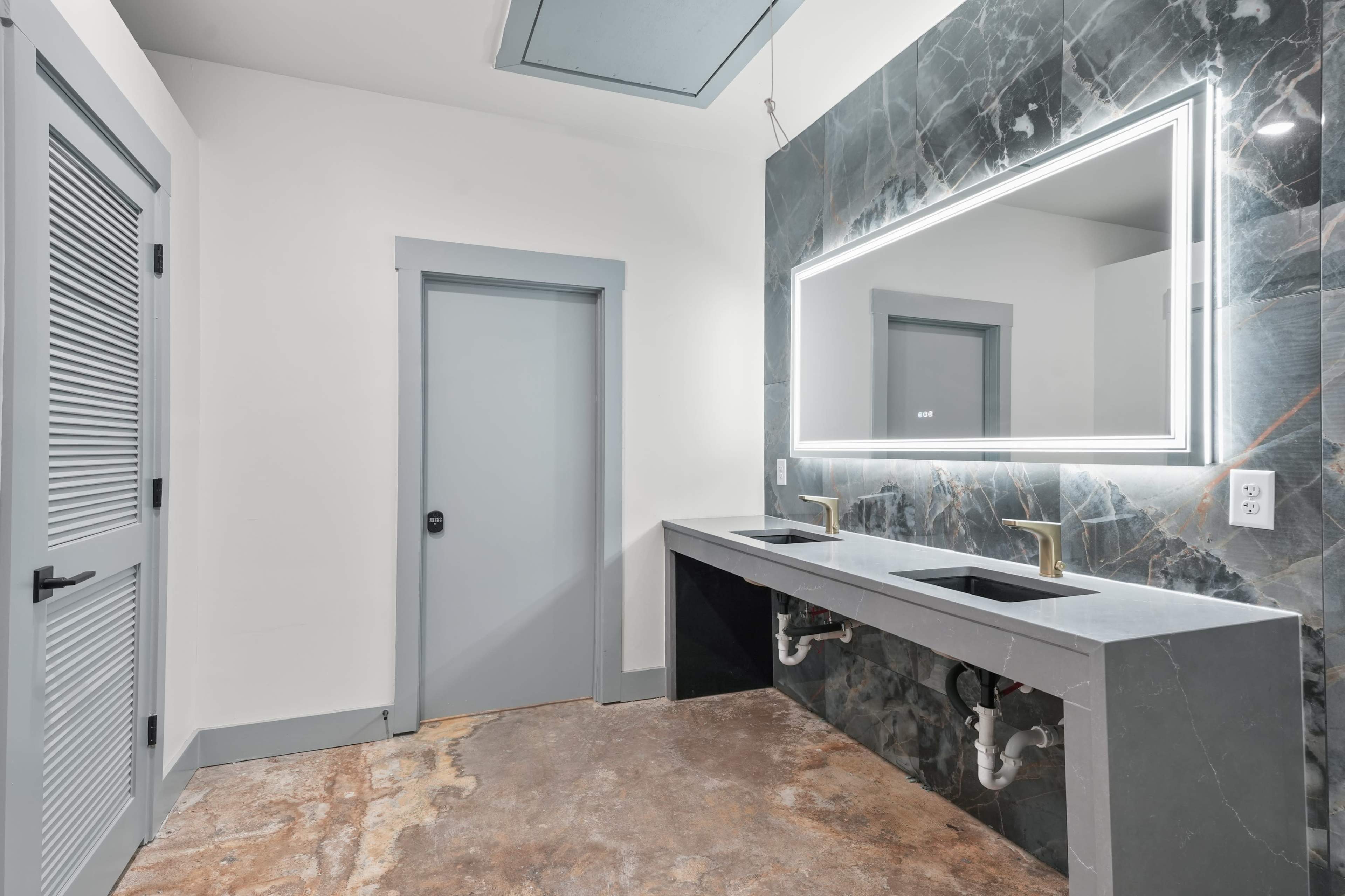 Modern Urban Conference Room Image in Independence Heights, Houston, TX