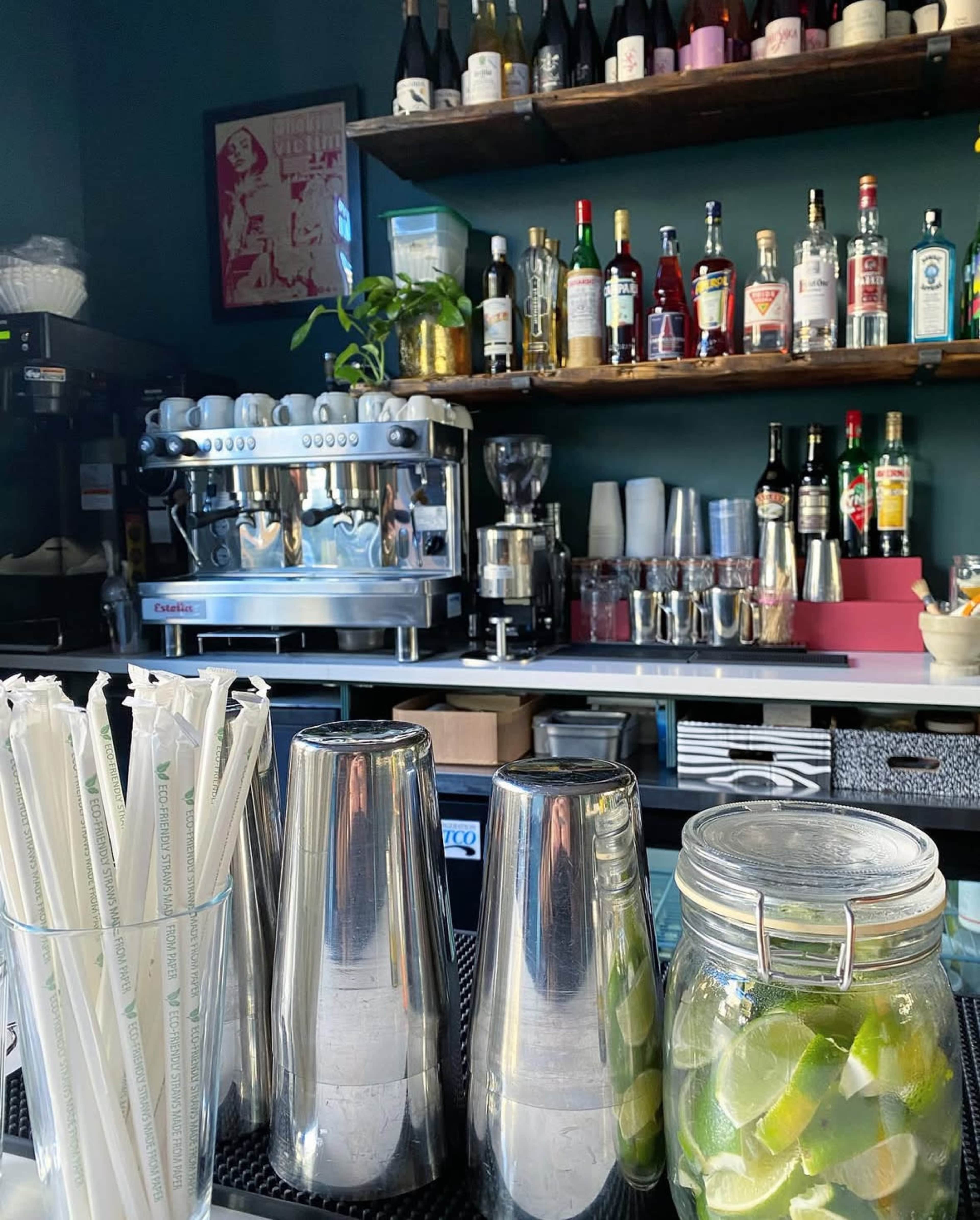 Cozy Bar Venue Image in Ridgewood, Ridgewood, NY