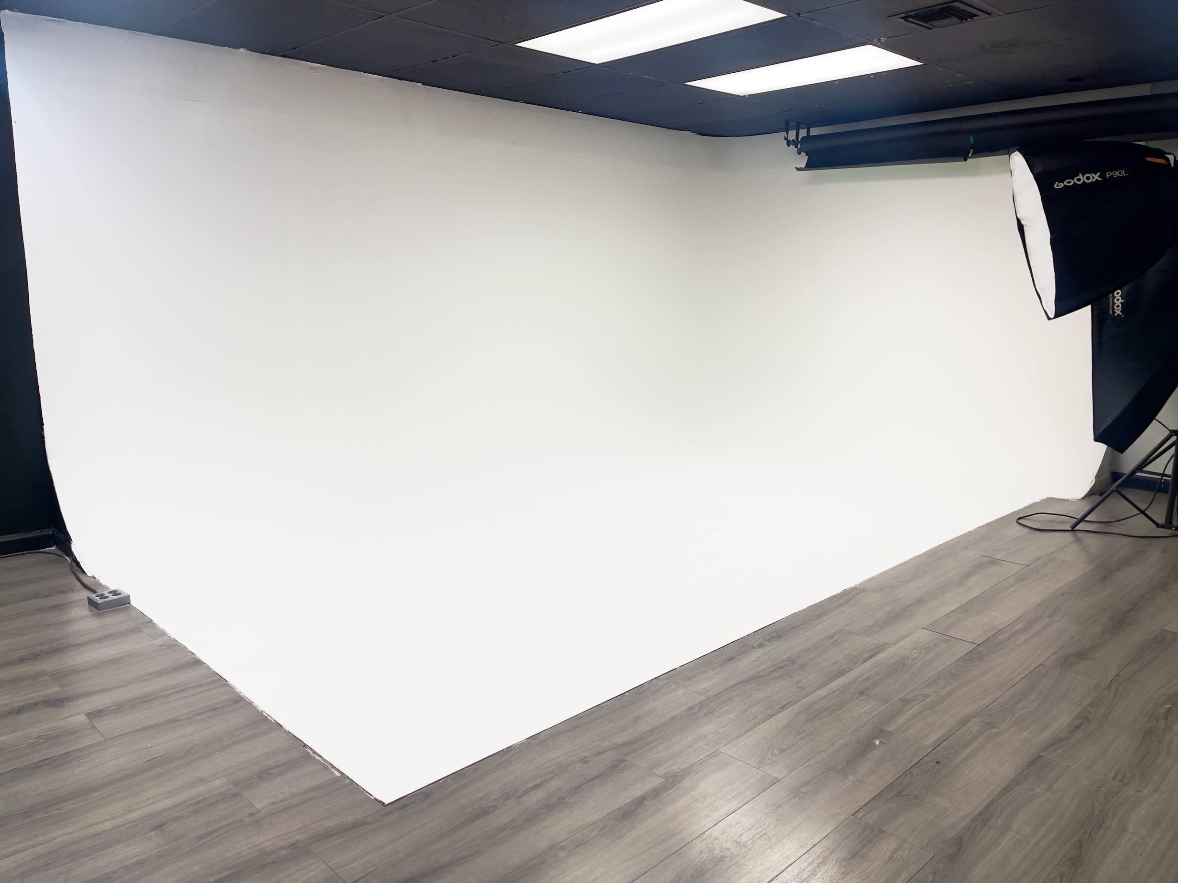 Photography & Film Studio with White Infinity Wall Image in Plantation, Plantation, FL