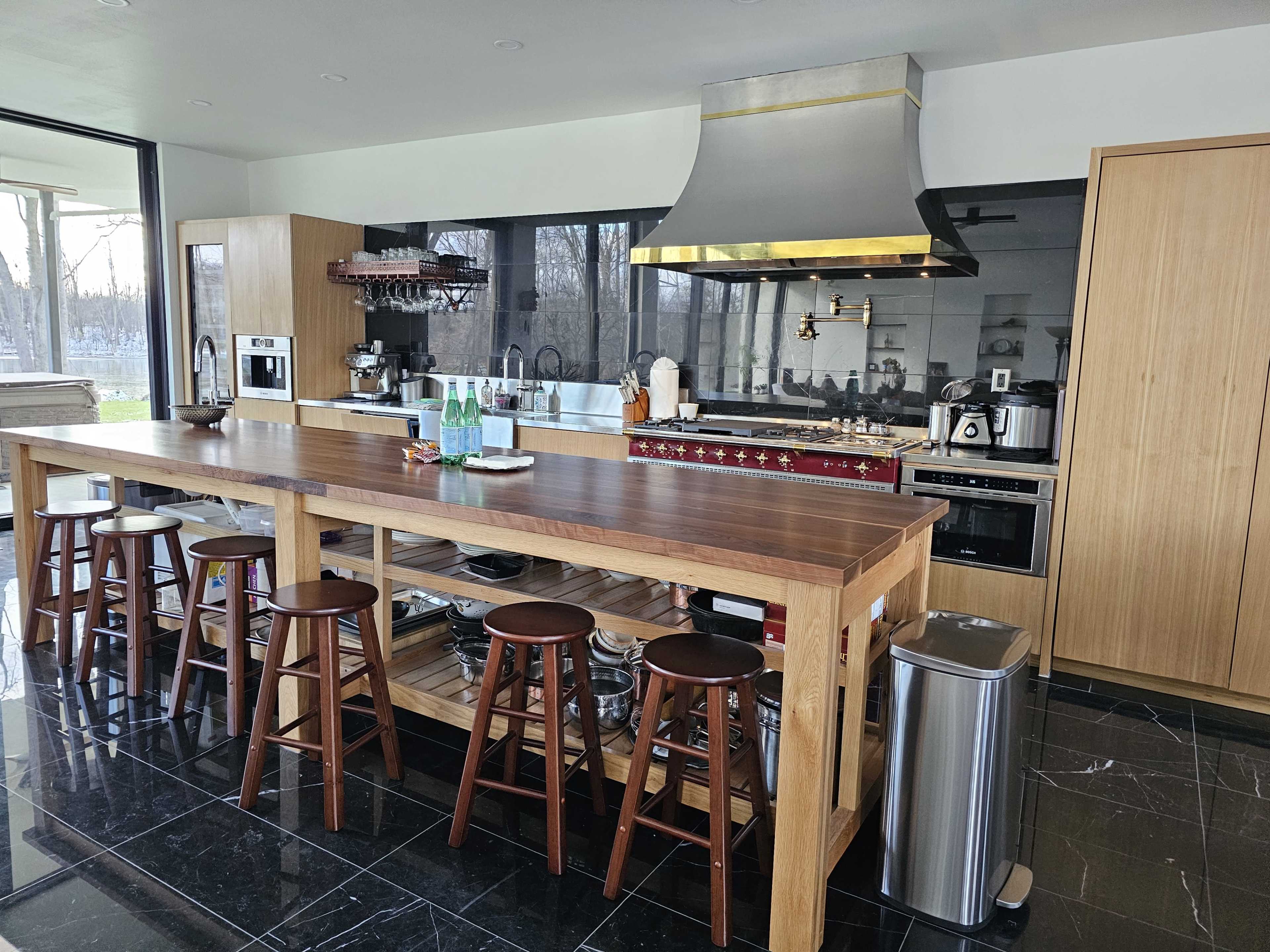 Eco-Lux Haven | Stylish Ann Arbor Estate for Gatherings & Filming Image in King, Ann Arbor, MI