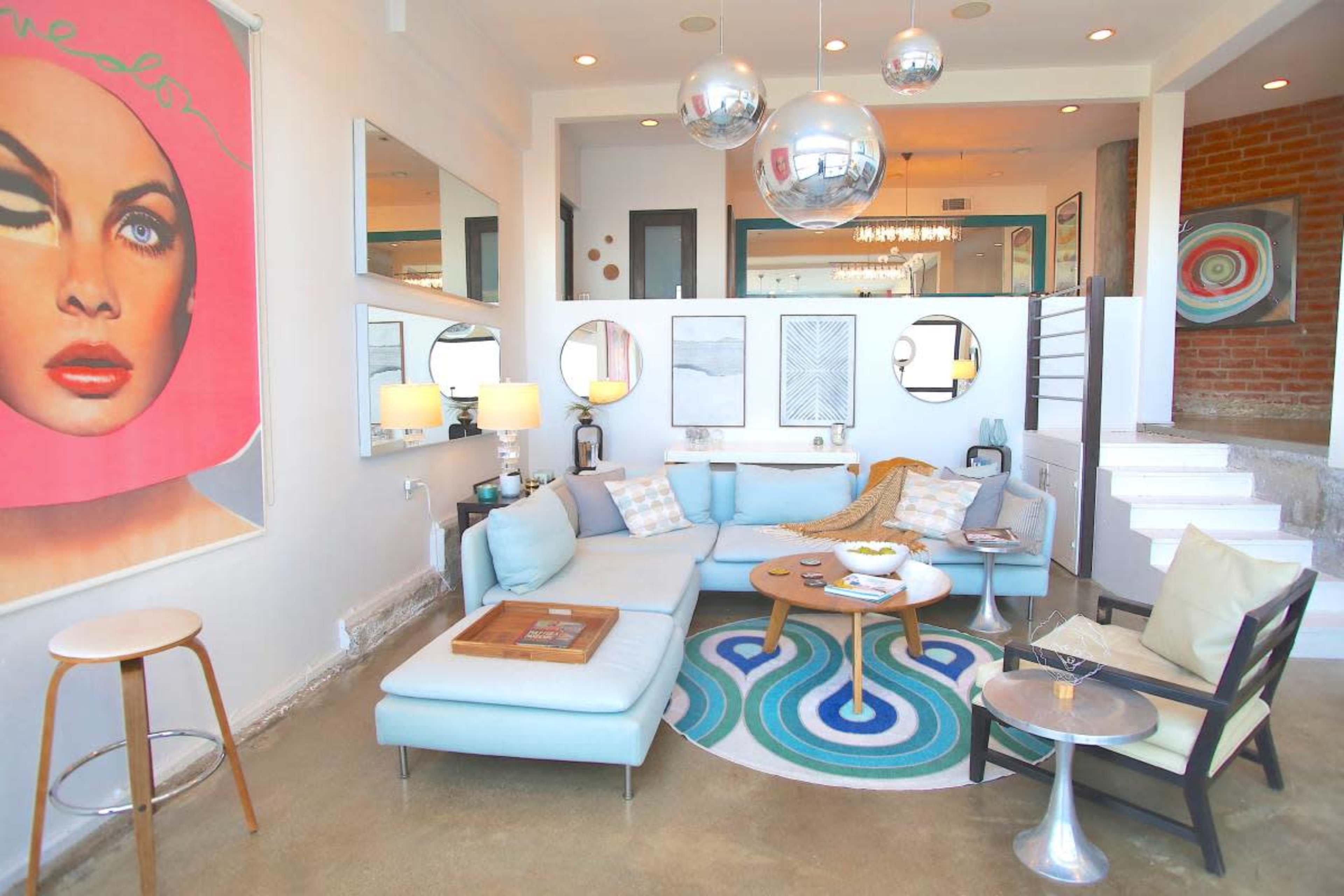 Hollywood Hills west, unique loft ,  great natural light ! Image in Studio City, Los Angeles, CA