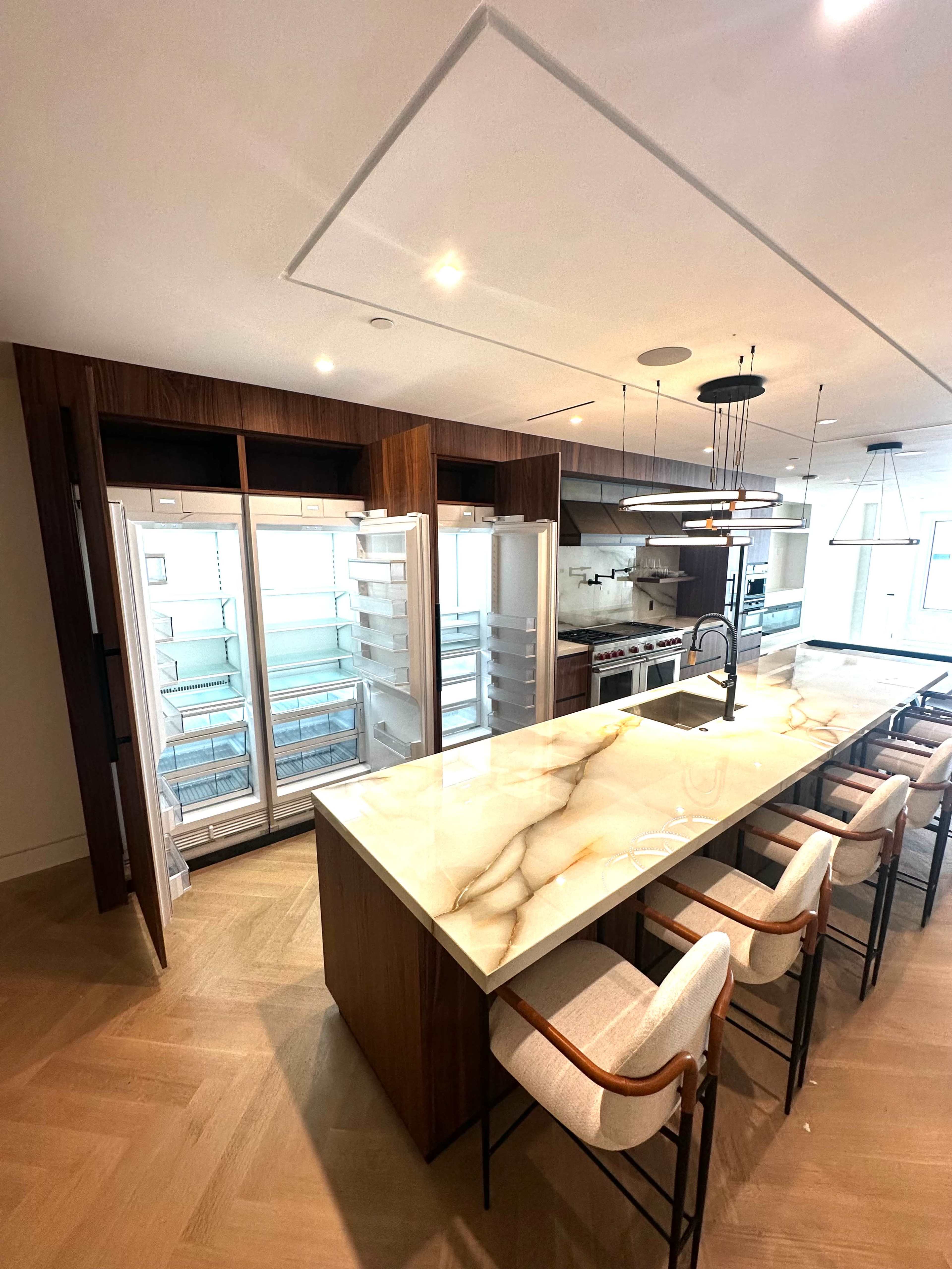 Maison Menos-- Grand Kitchen Image in Hoboken, HOBOKEN, NJ