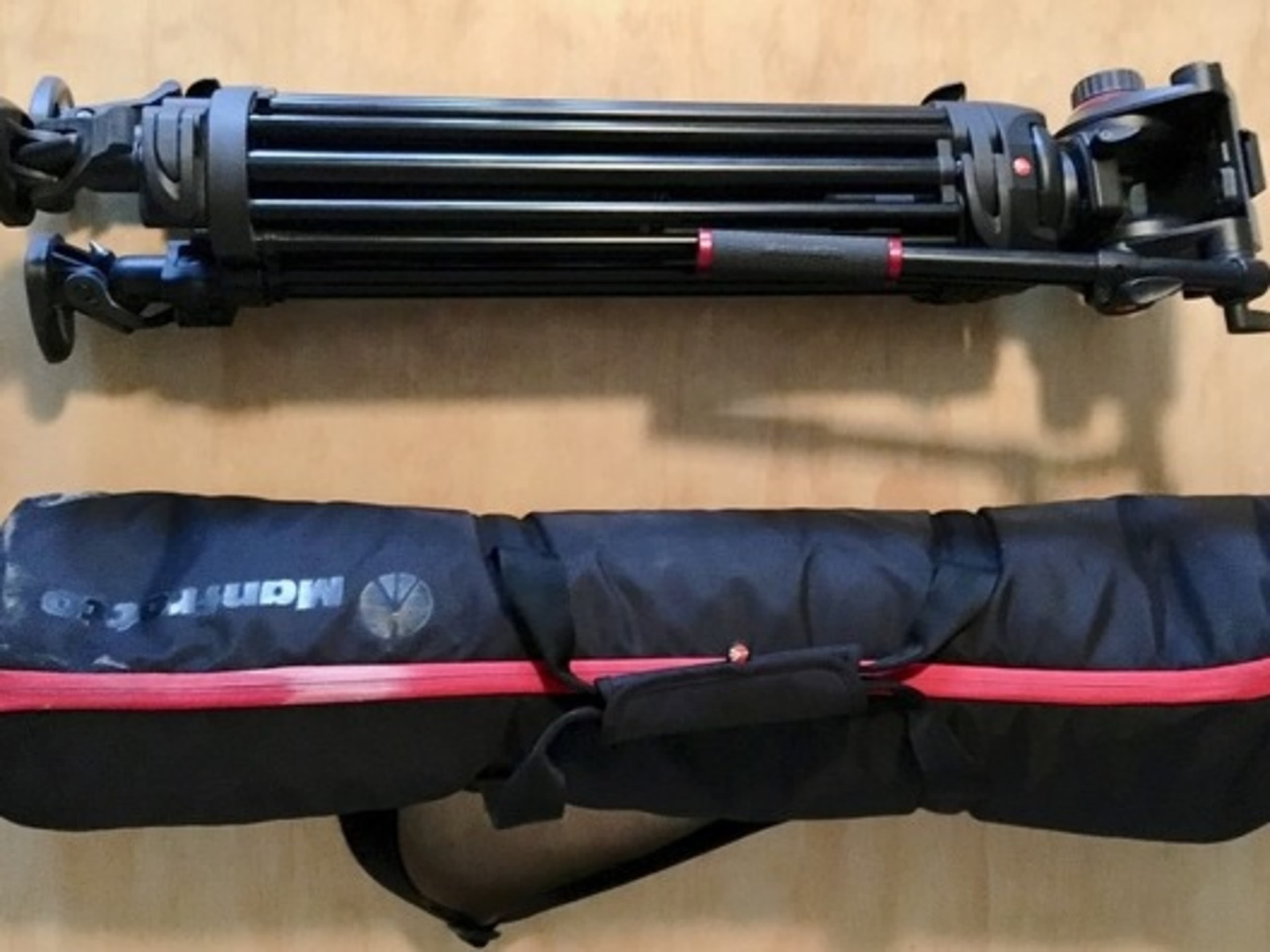 Manfrotto 504HD + 546B Tripod