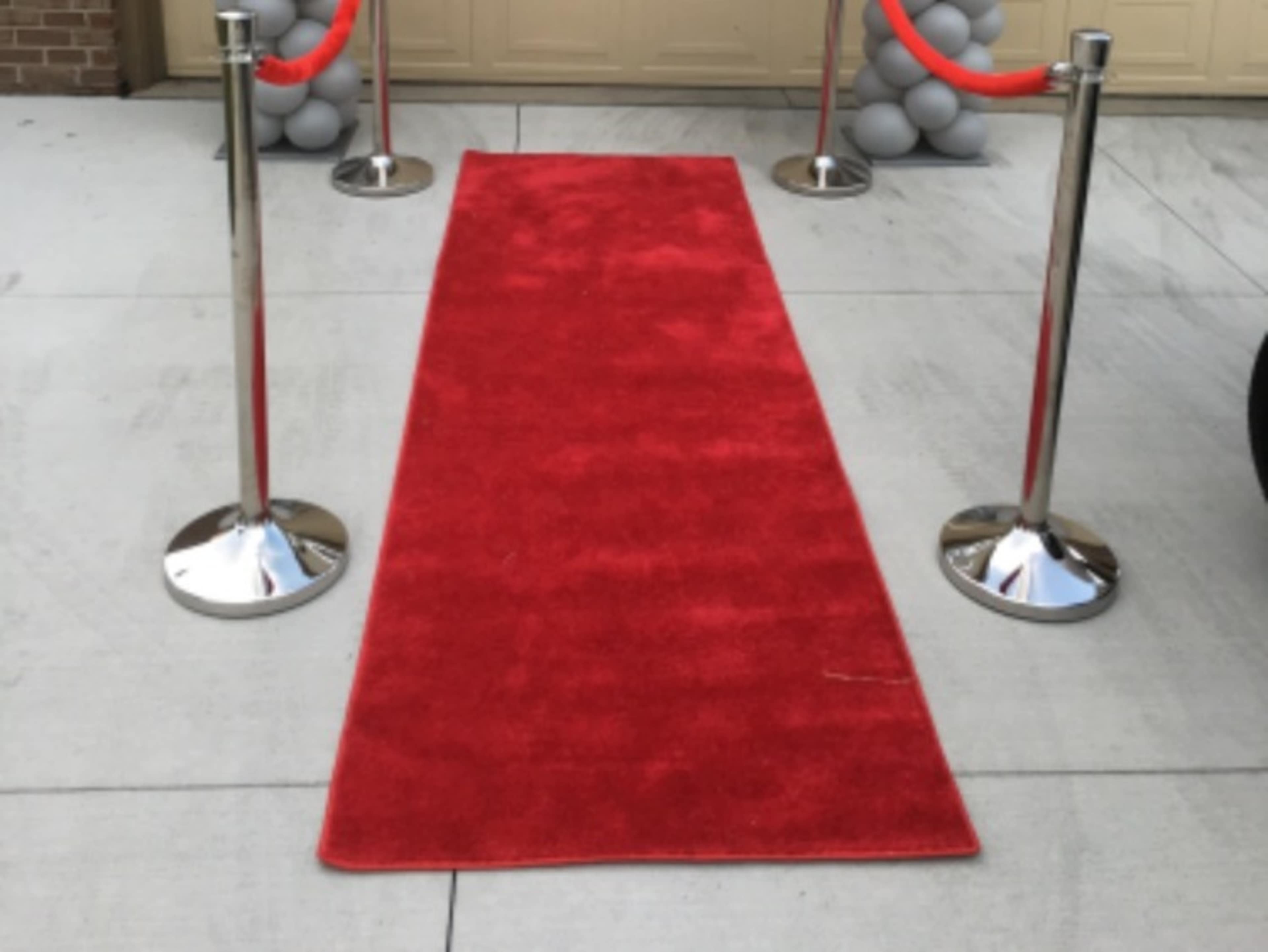 10 foot Red carpet 