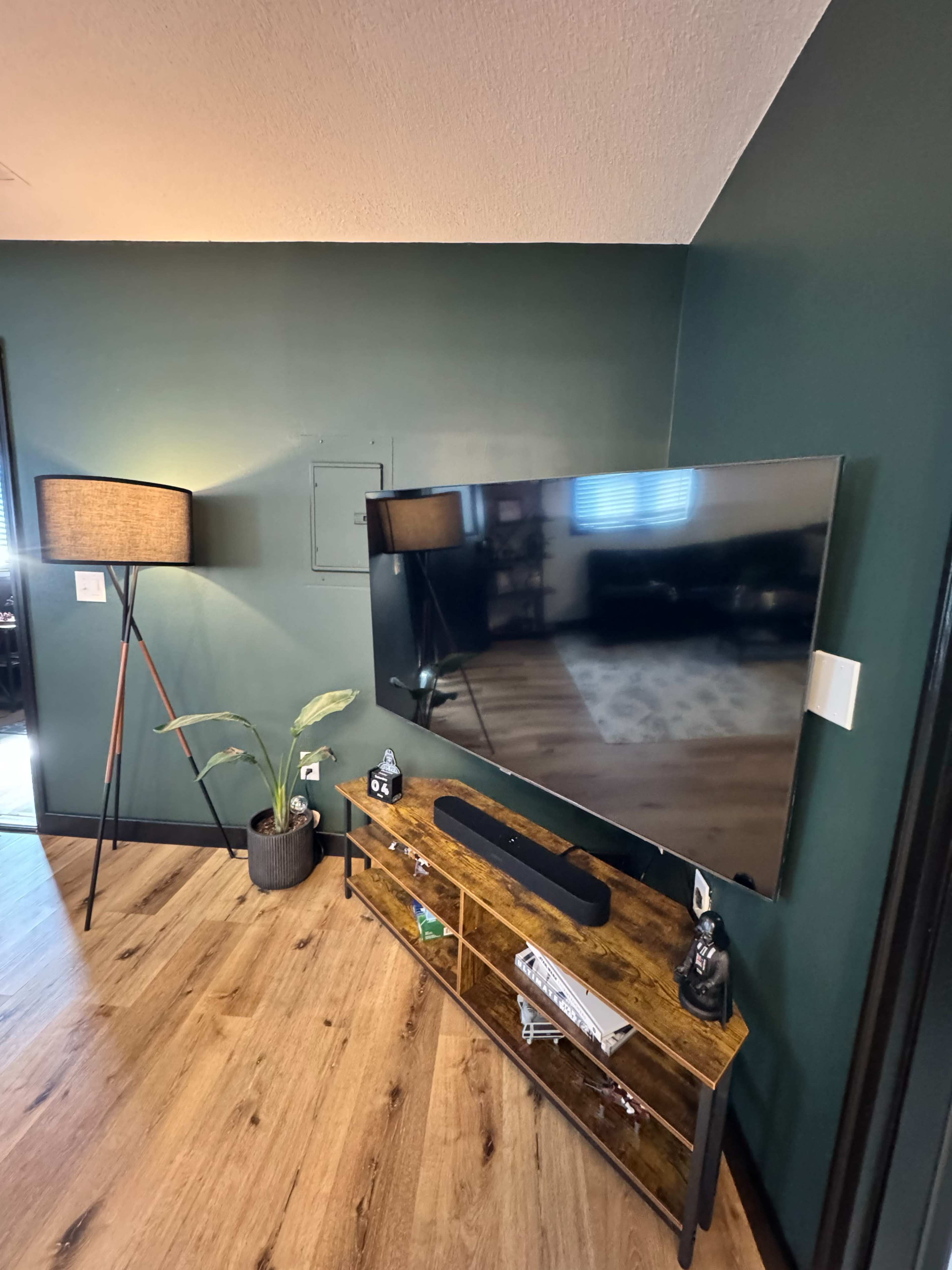 Modern Downtown Loft Style Studio Image in Maumee, Maumee, OH