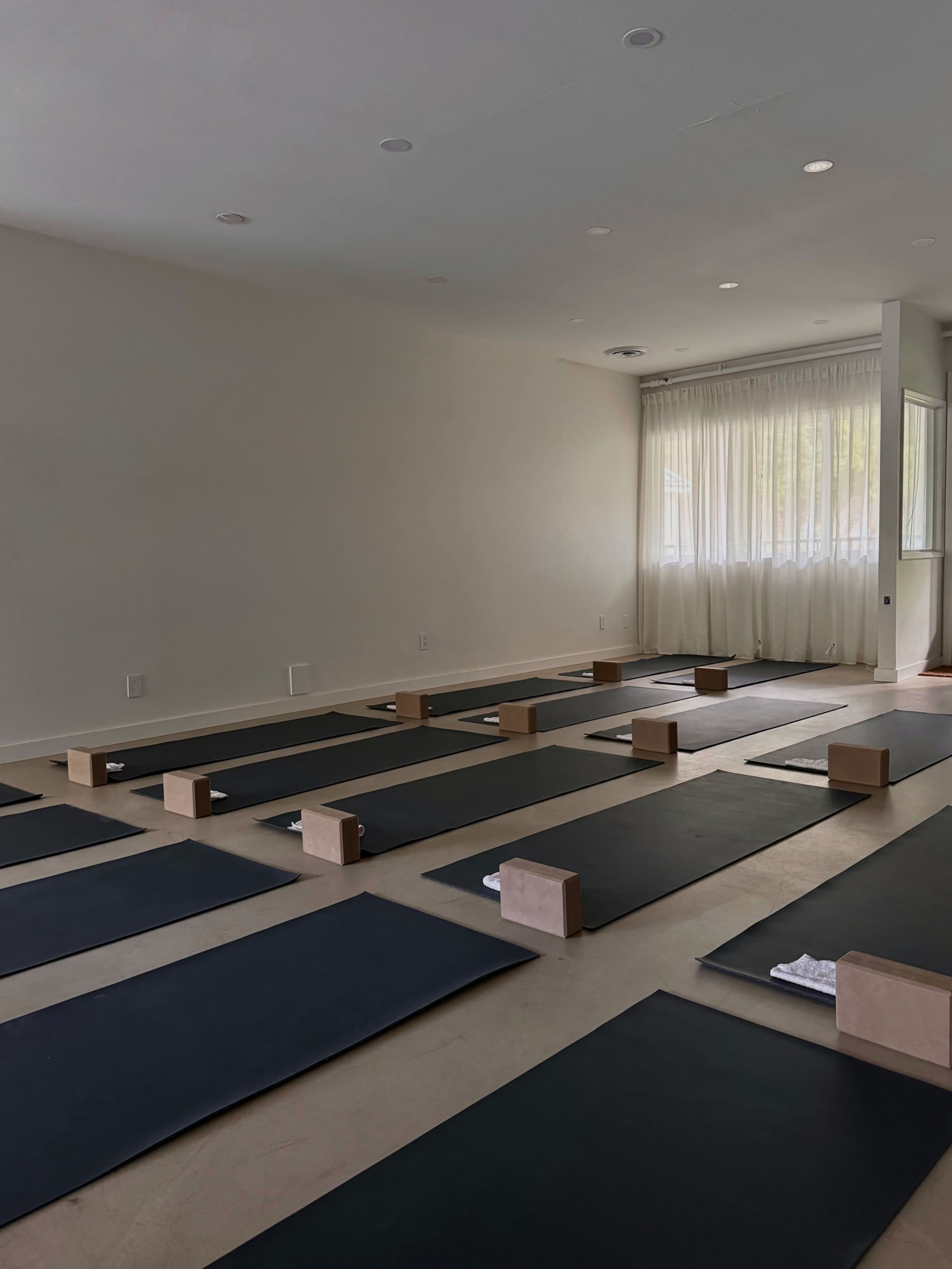 Large studio with beautiful natural light in Whistler Image in Whistler, Whistler, BC