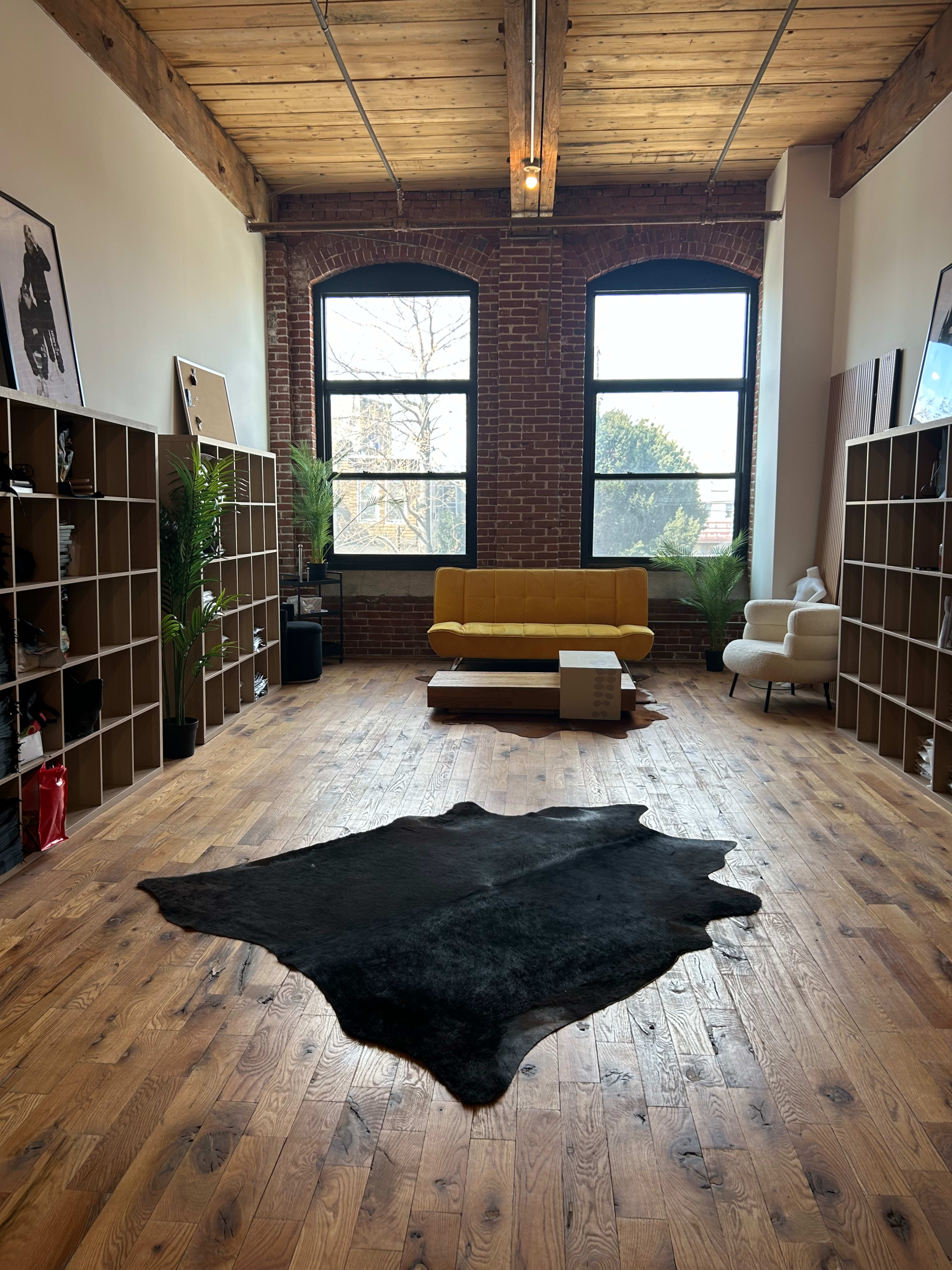 Industrial Creative Loft Studio w/ Retail Fixtures Image in Upper North Philadelphia, Philadelphia, PA