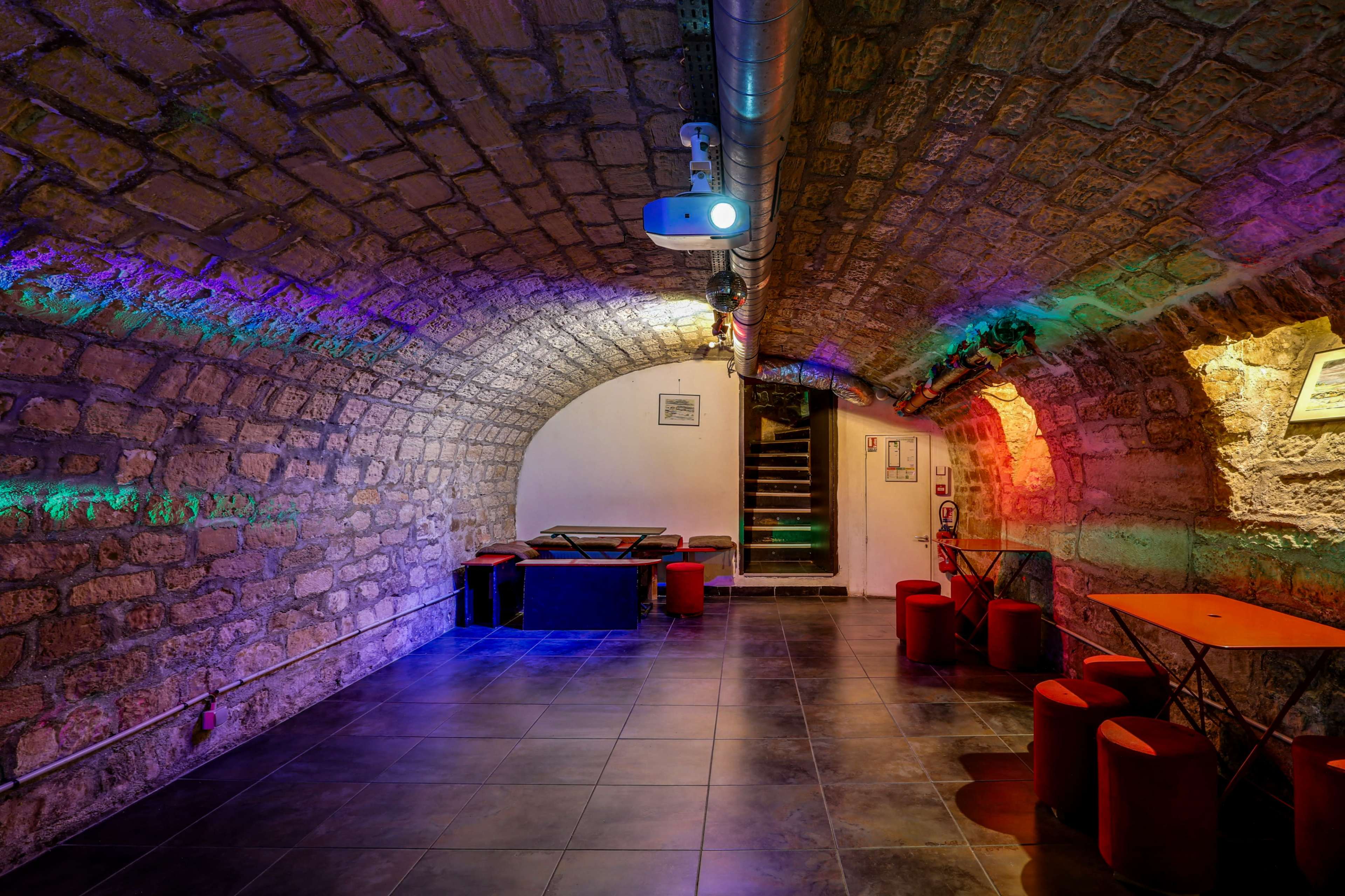 Lieu événementiel intime et chaleureux en plein centre de Paris Image in Sentier, Paris 2e Arrondissement