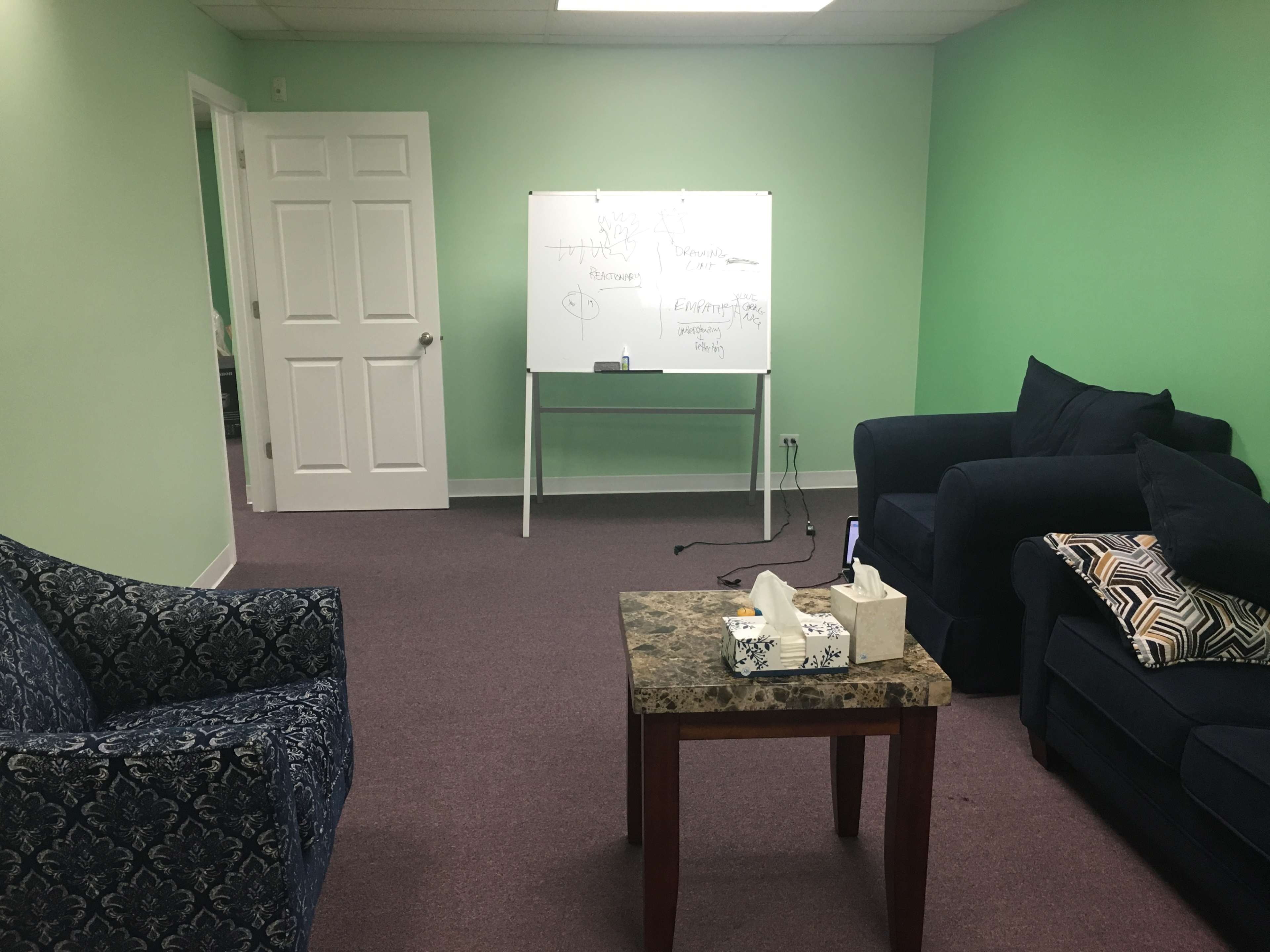 Office space in thriving cutting edge counseling agency Image in Downers Grove Township, Burr Ridge, IL