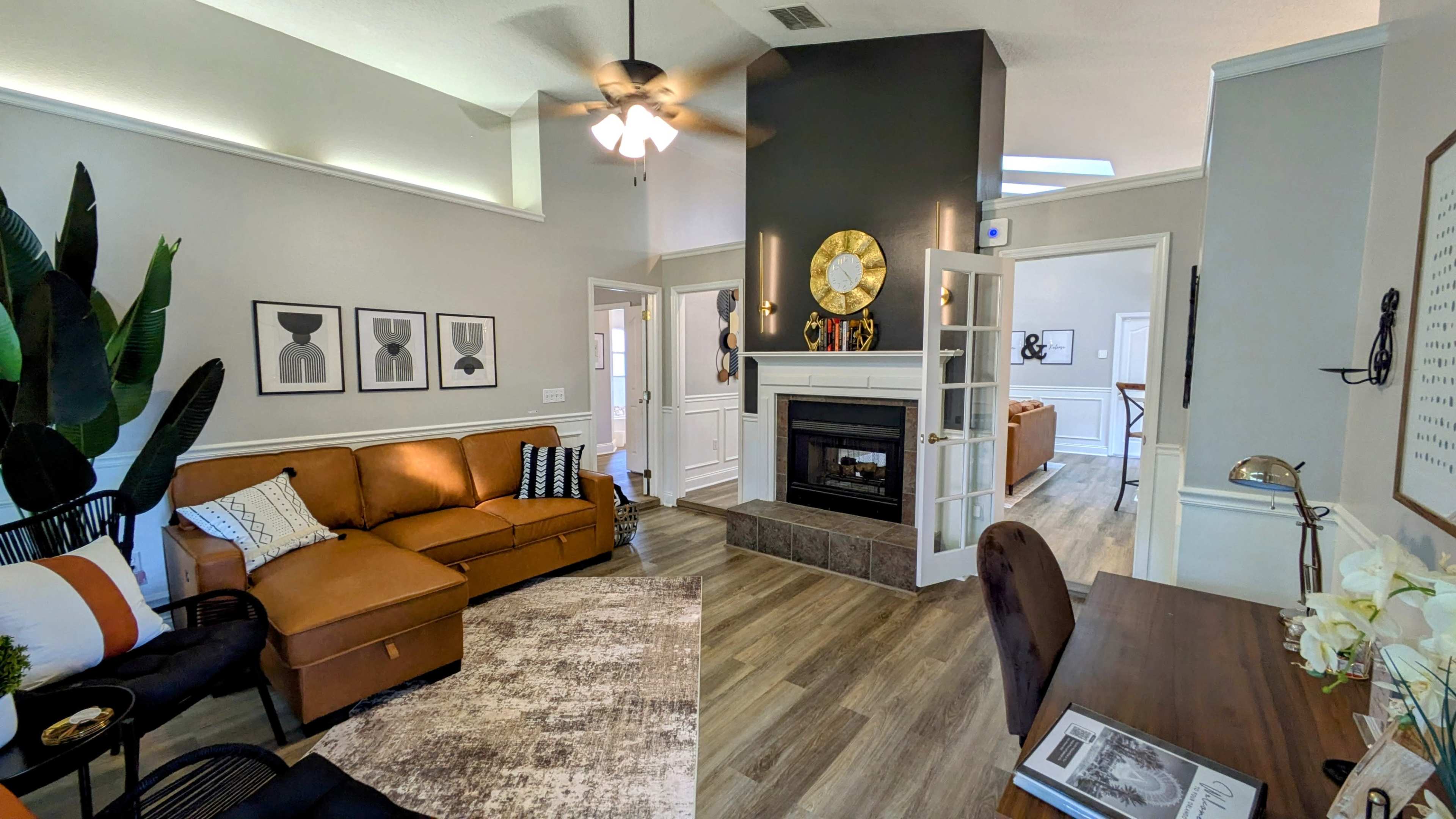 Beautiful Modern Home 10 minutes from MCO Airport Image in , Orlando, FL
