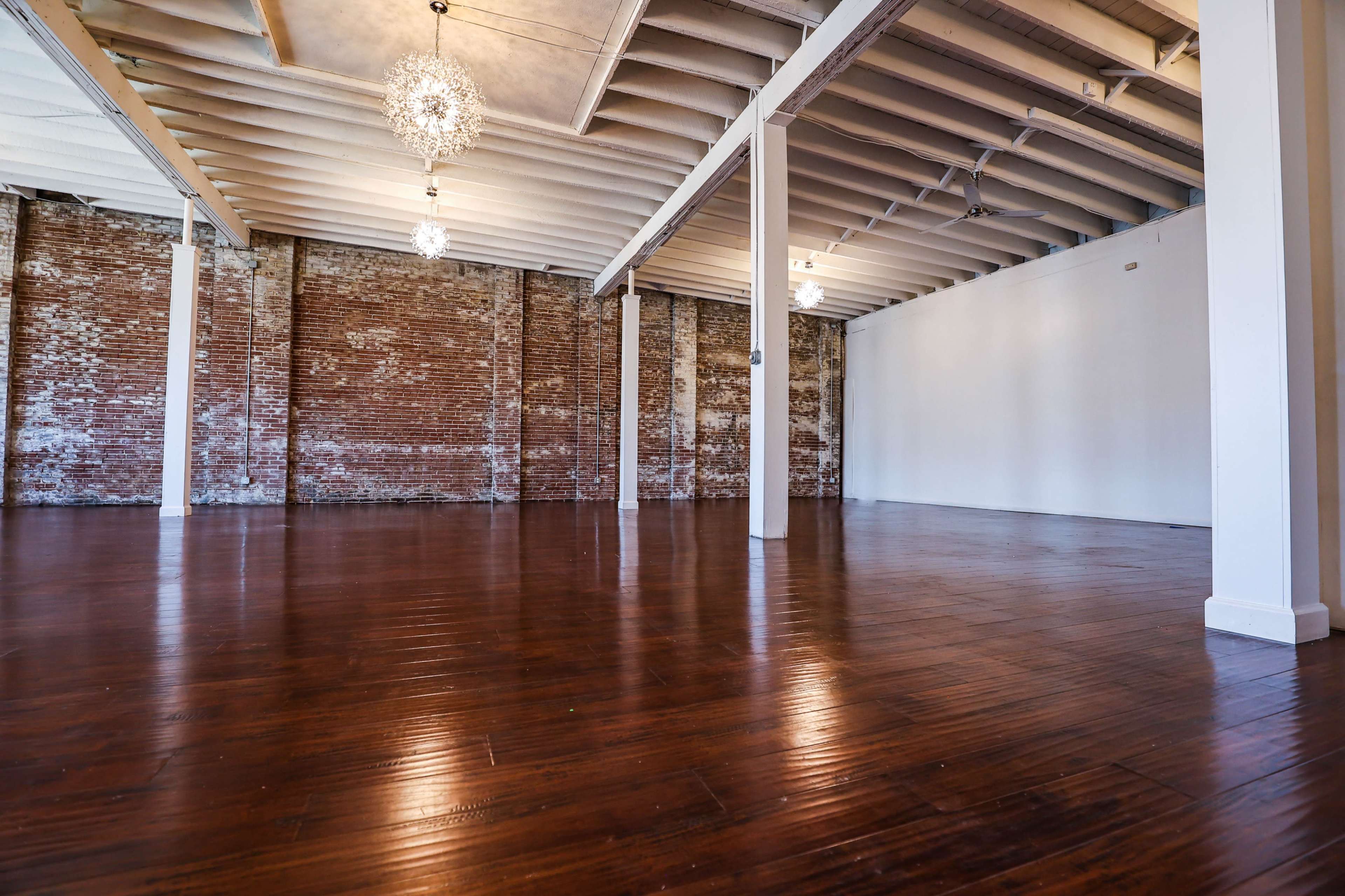 Downtown Loft Style Luxury Venue Image in Downtown West, Saint Louis, MO