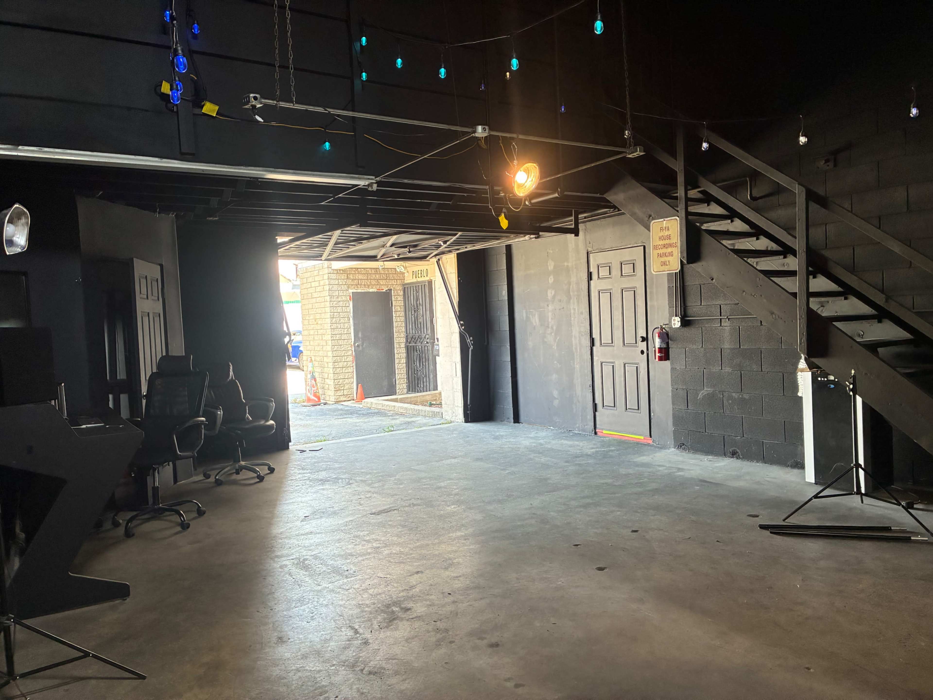 Photo & Video Studio With 8' Garage door, Flat black Image in South Montebello, Montebello, CA