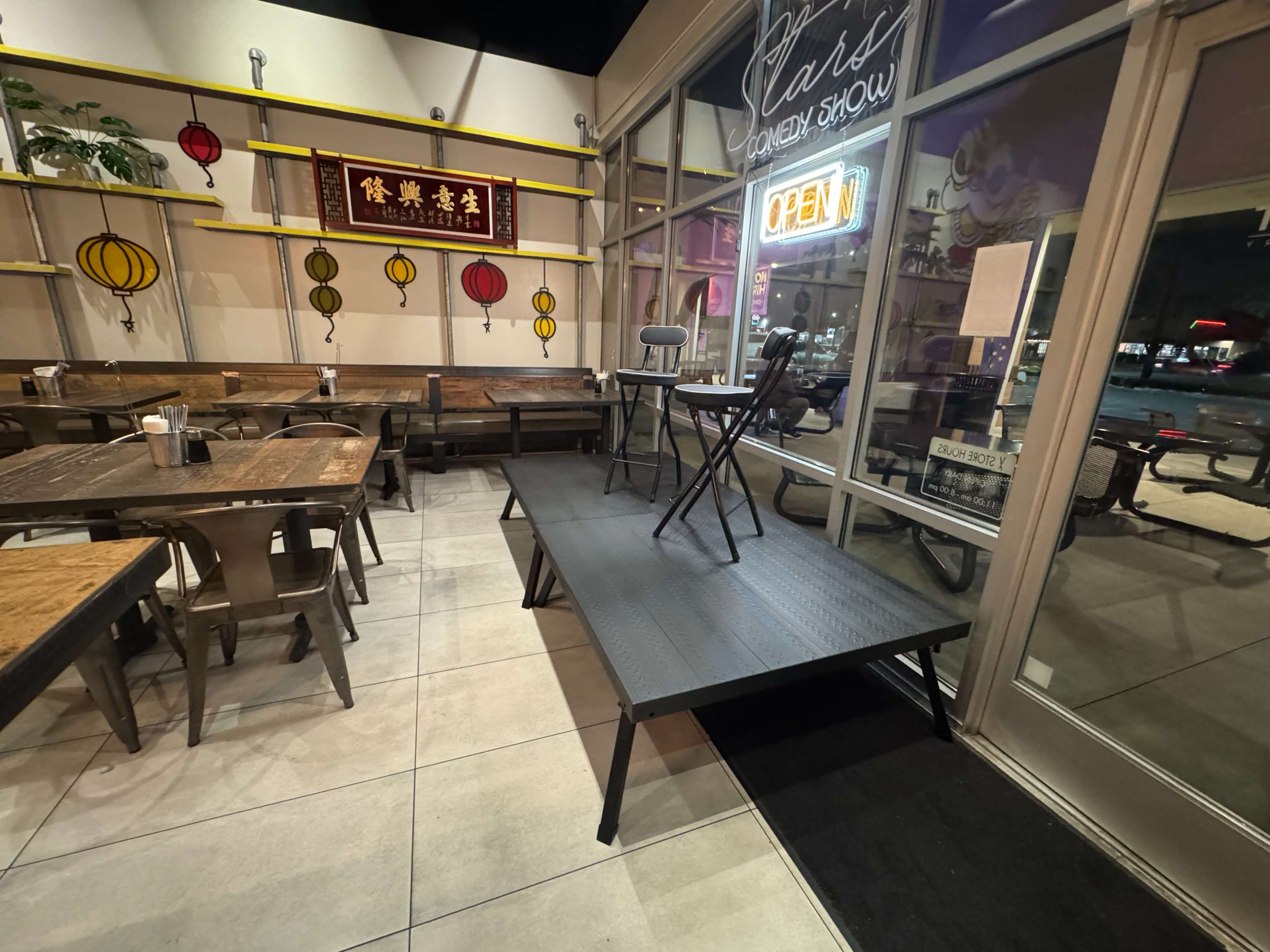 Metropolitan Style Industrial Space with Urban Decor Image in Northwest Anaheim, Anaheim, CA