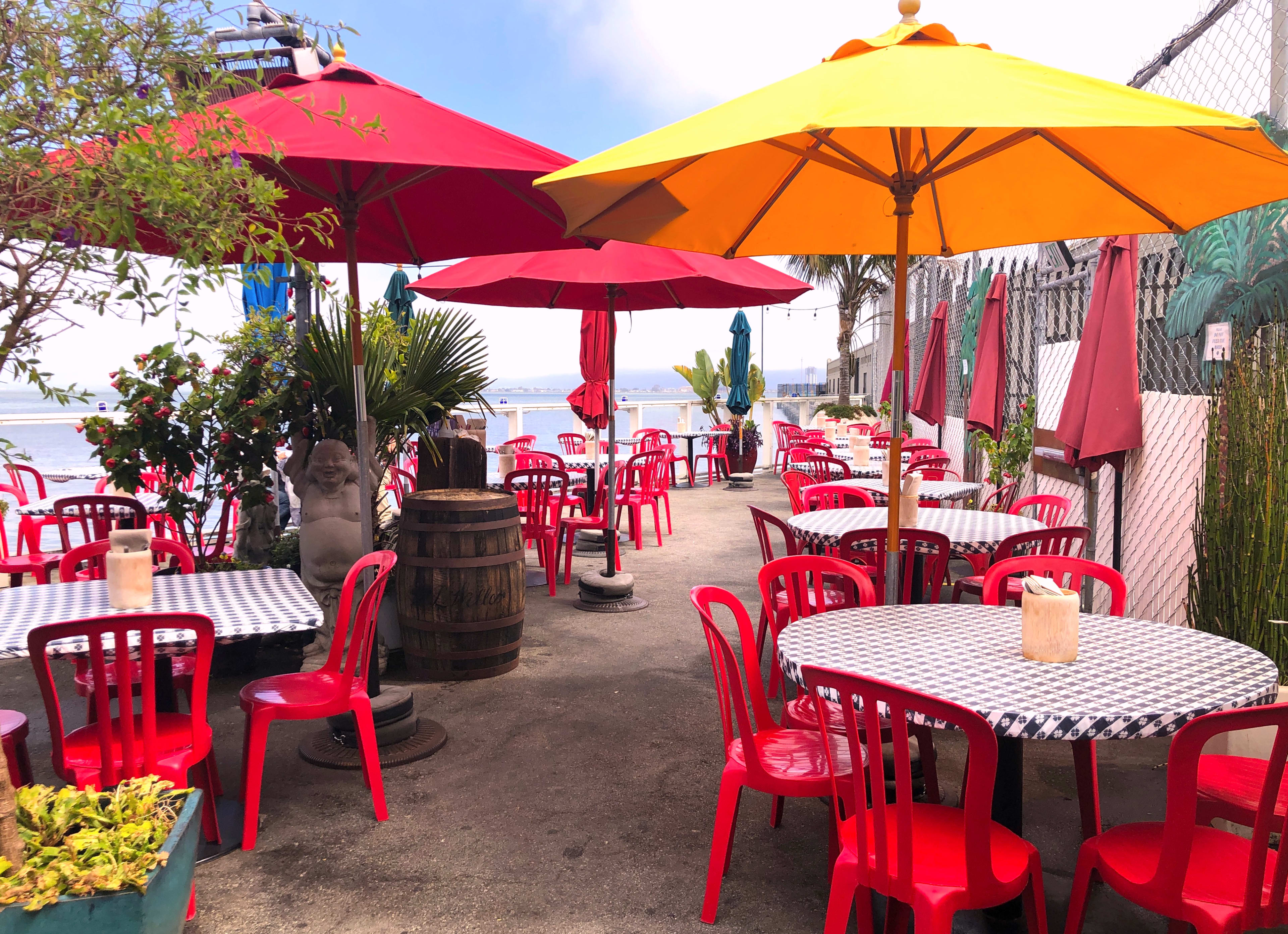 Waterfront Restaurant with Expansive Patio Image in Northern Waterfront, San Francisco, CA