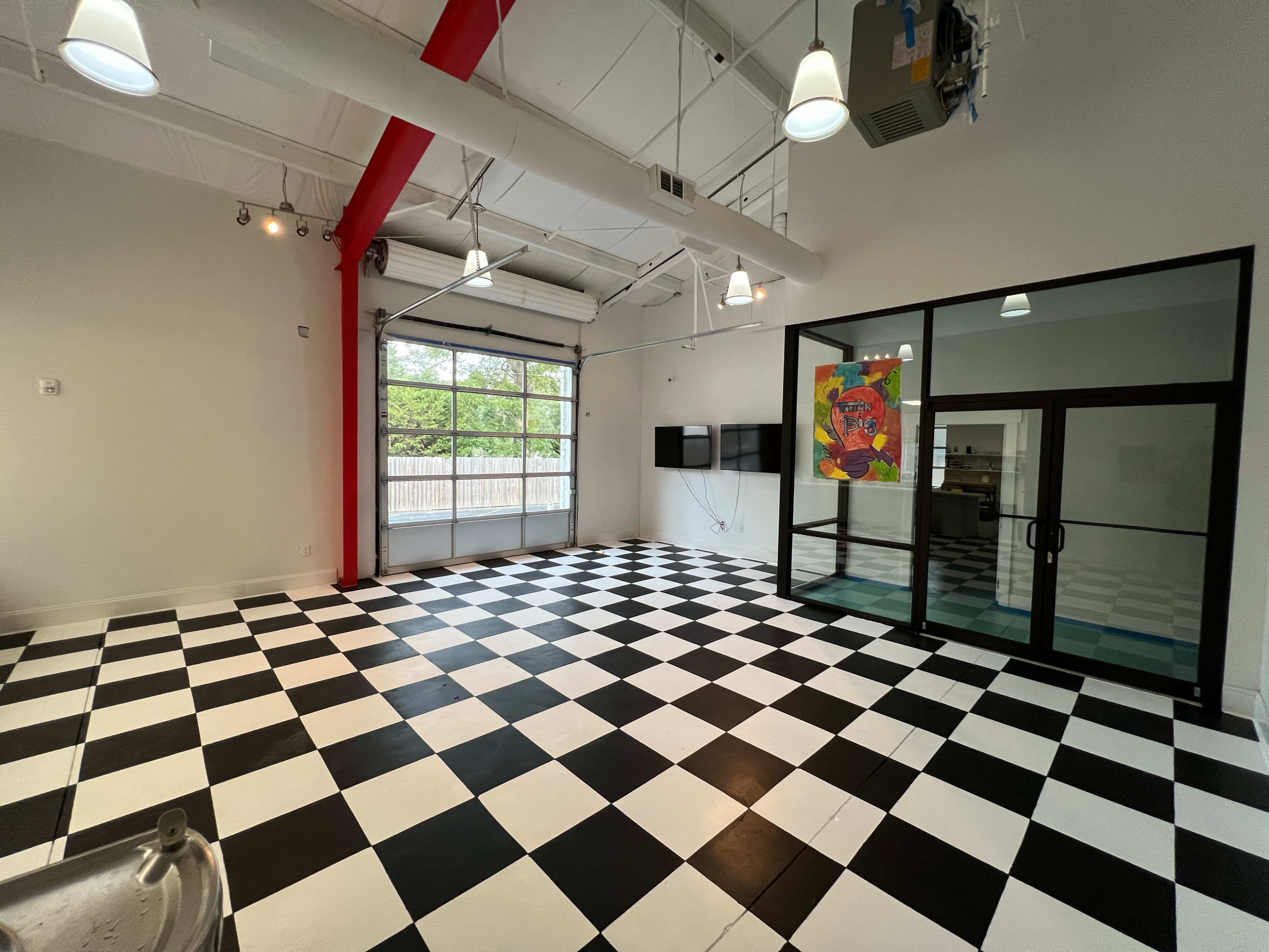 Cafe with Chef's Kitchen and TV's Image in Smyrna, Smyrna, GA