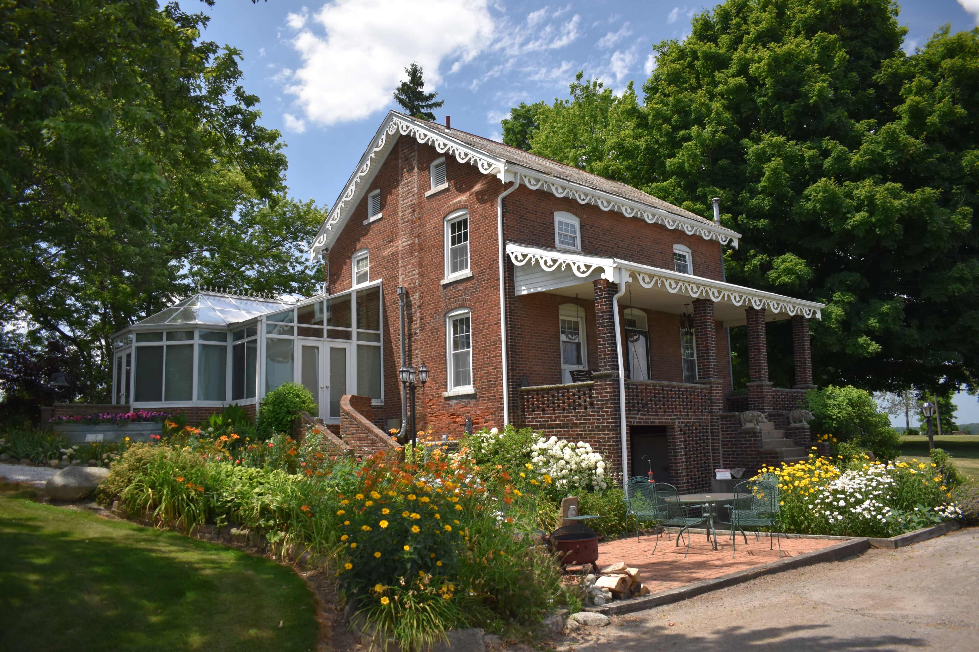 Tranquil Farmhouse with Stunning Valley View Image in Knox Township, Alliance, OH