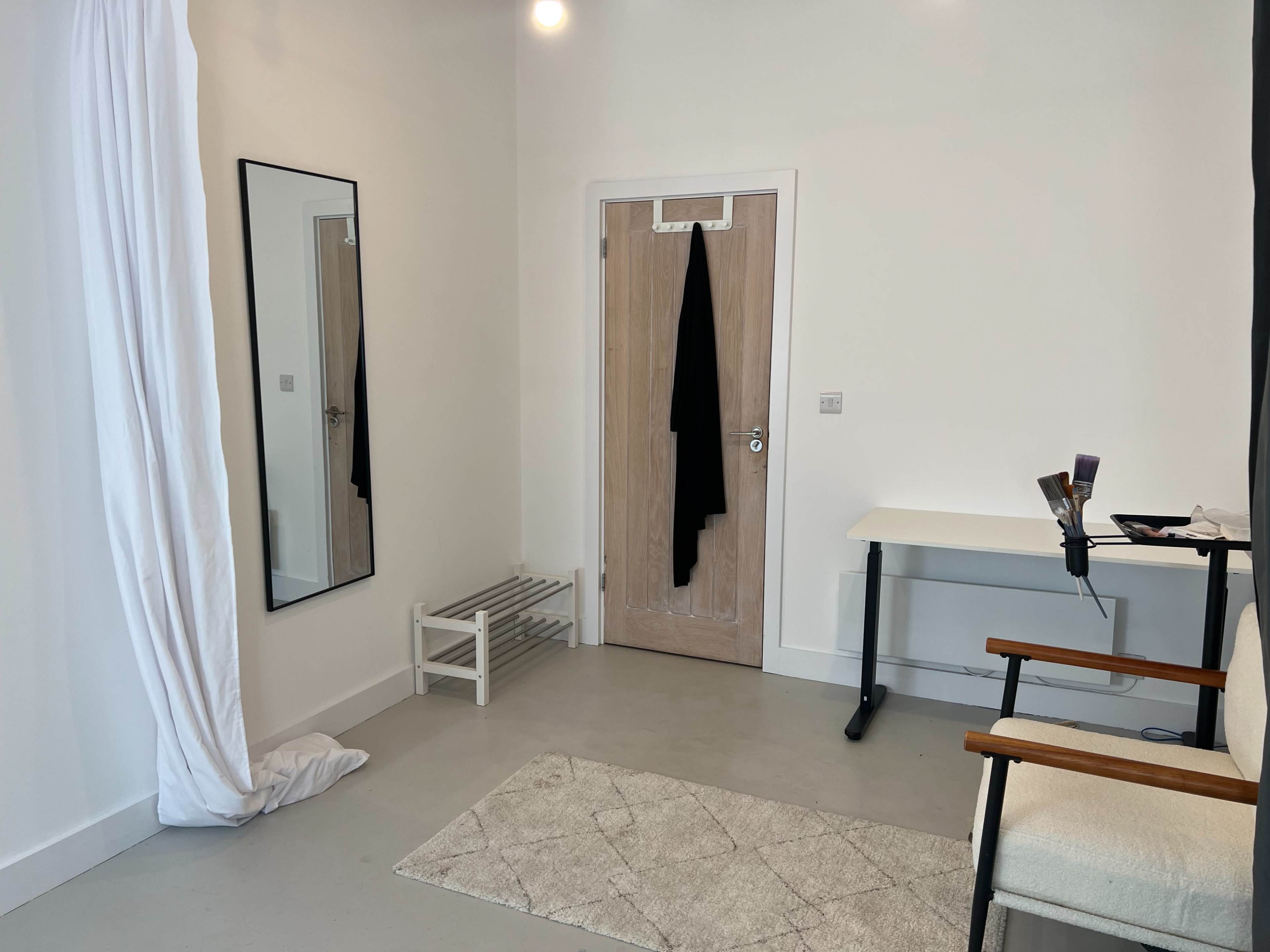 Bright & Versatile Photography Studio in Creative Hackney Hub Image in Lower Clapton, London, ENG