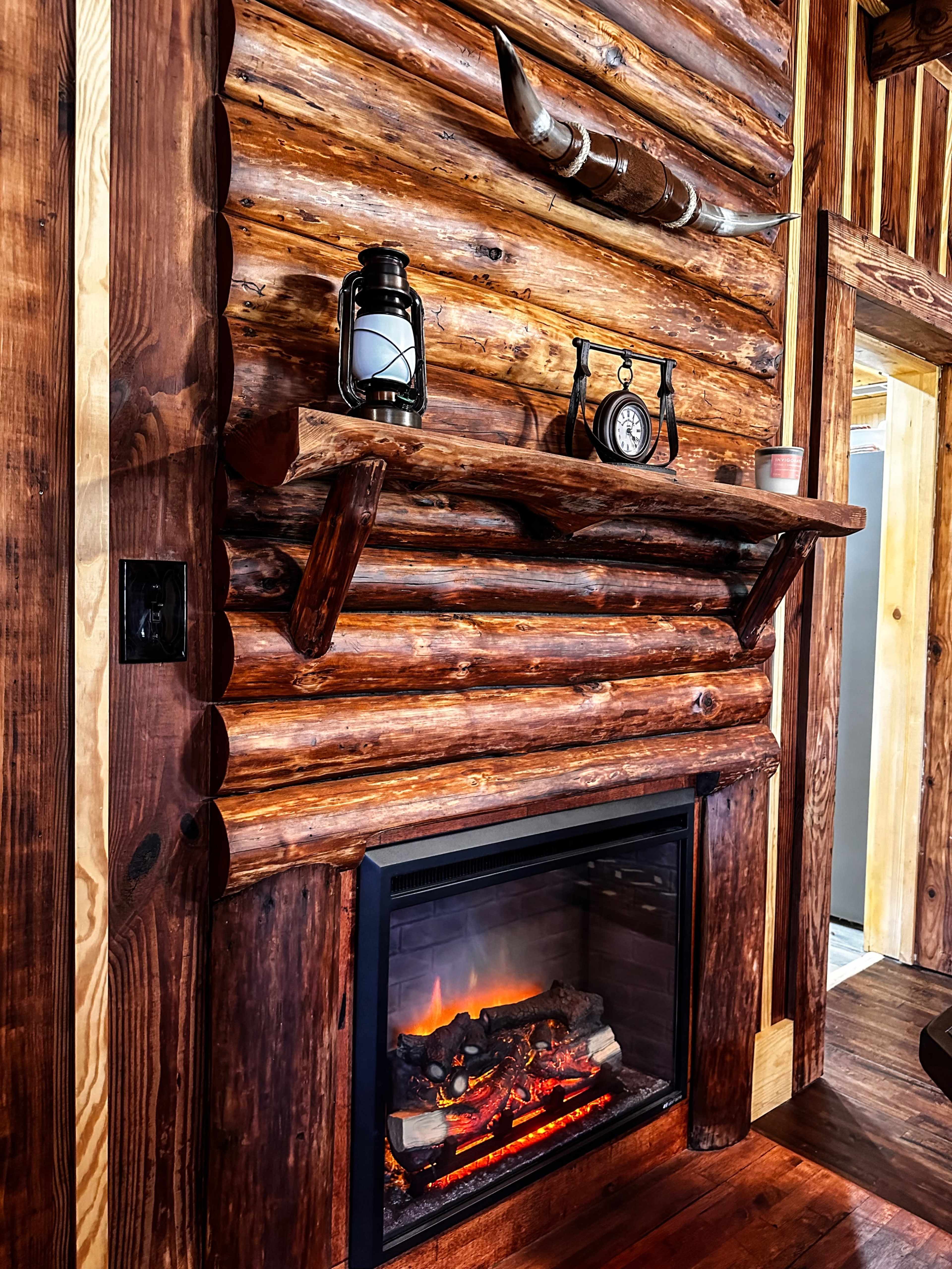 Western-Themed Cabin with Space for Events or Filming Image in , Stone Mountain, GA