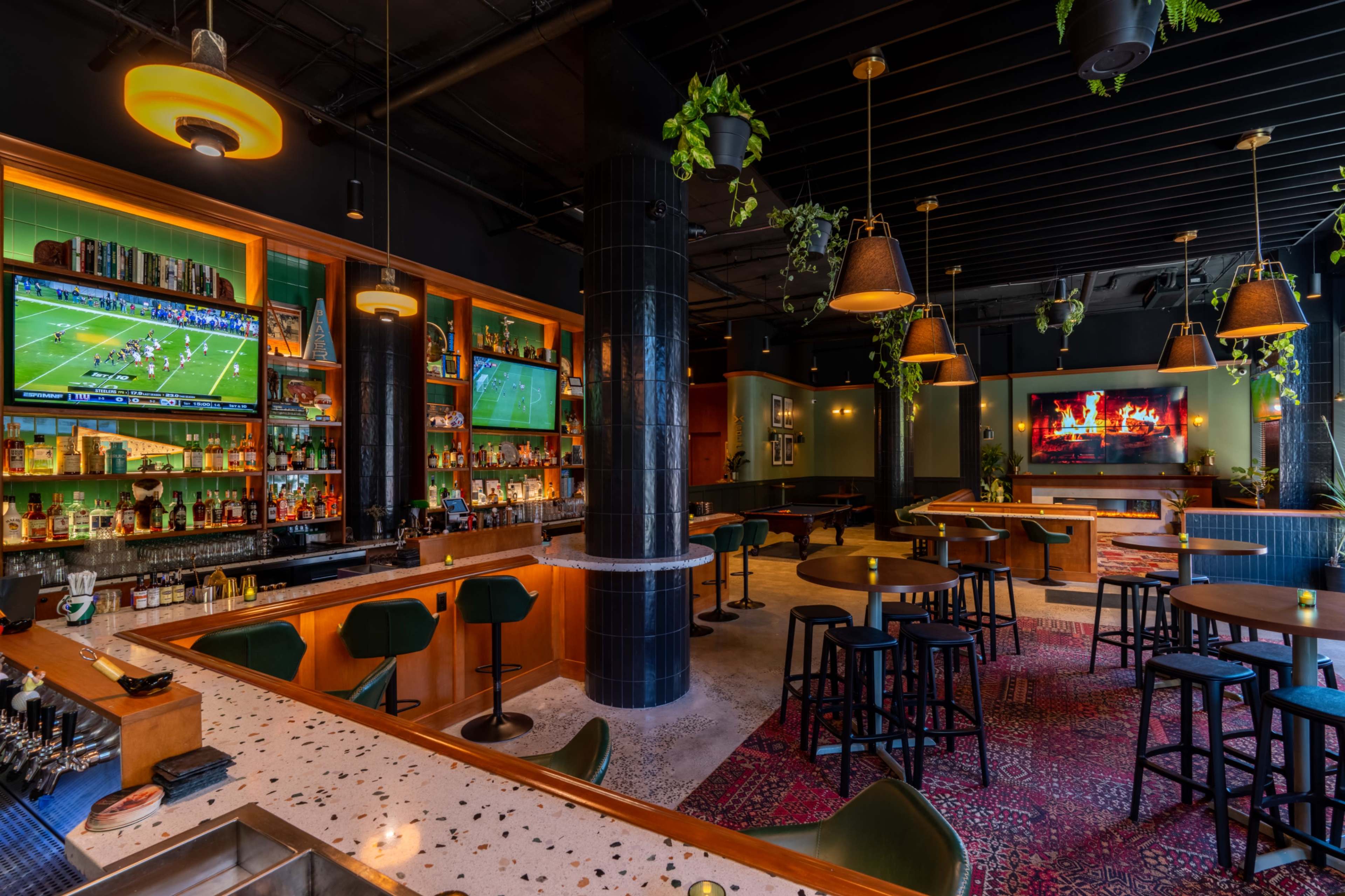 Brooklyn Clubhouse with Golf Simulators Image in Greenpoint, Brooklyn, NY