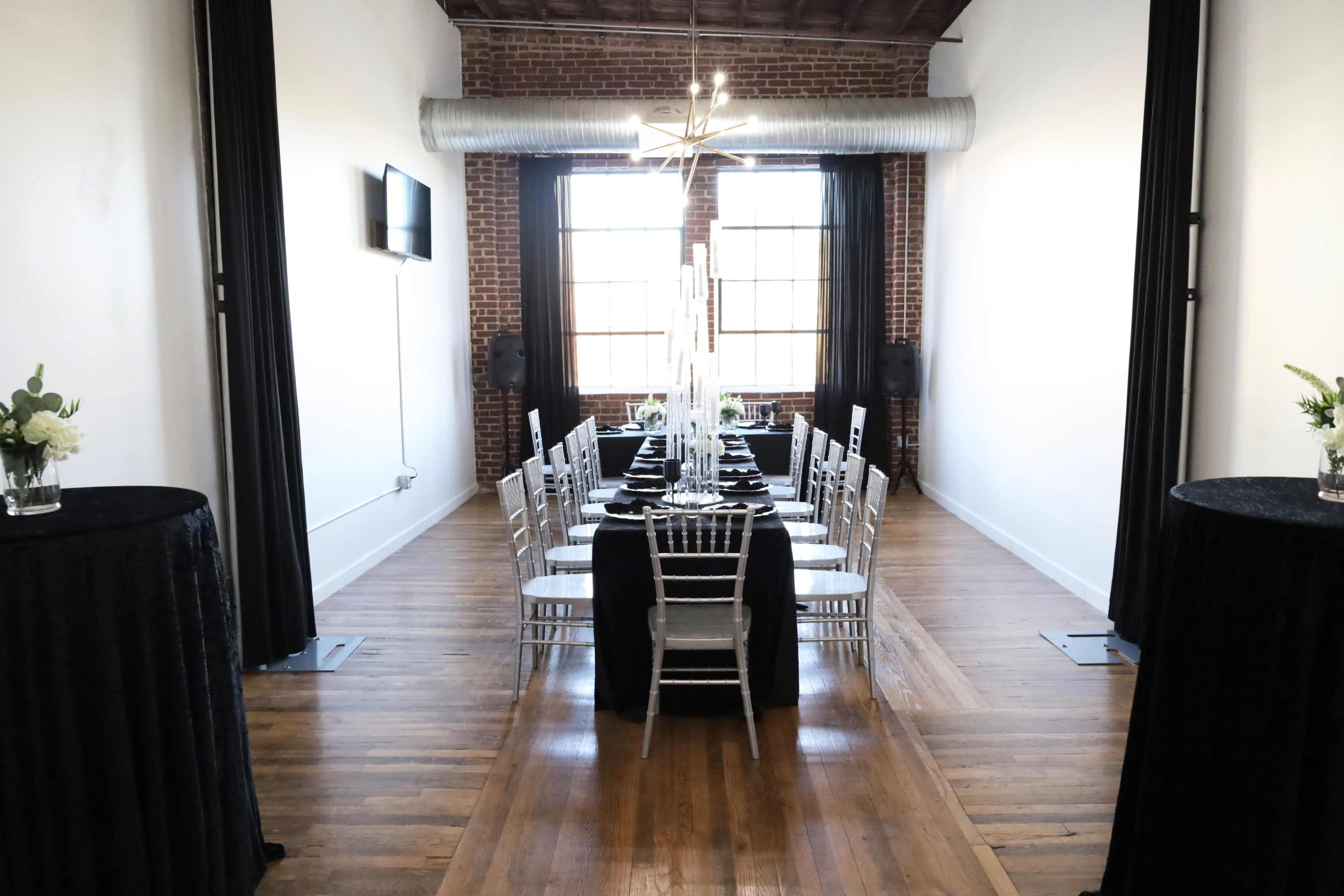 Stylish Downtown Loft for Intimate Events Image in Downtown Atlanta, Atlanta, GA