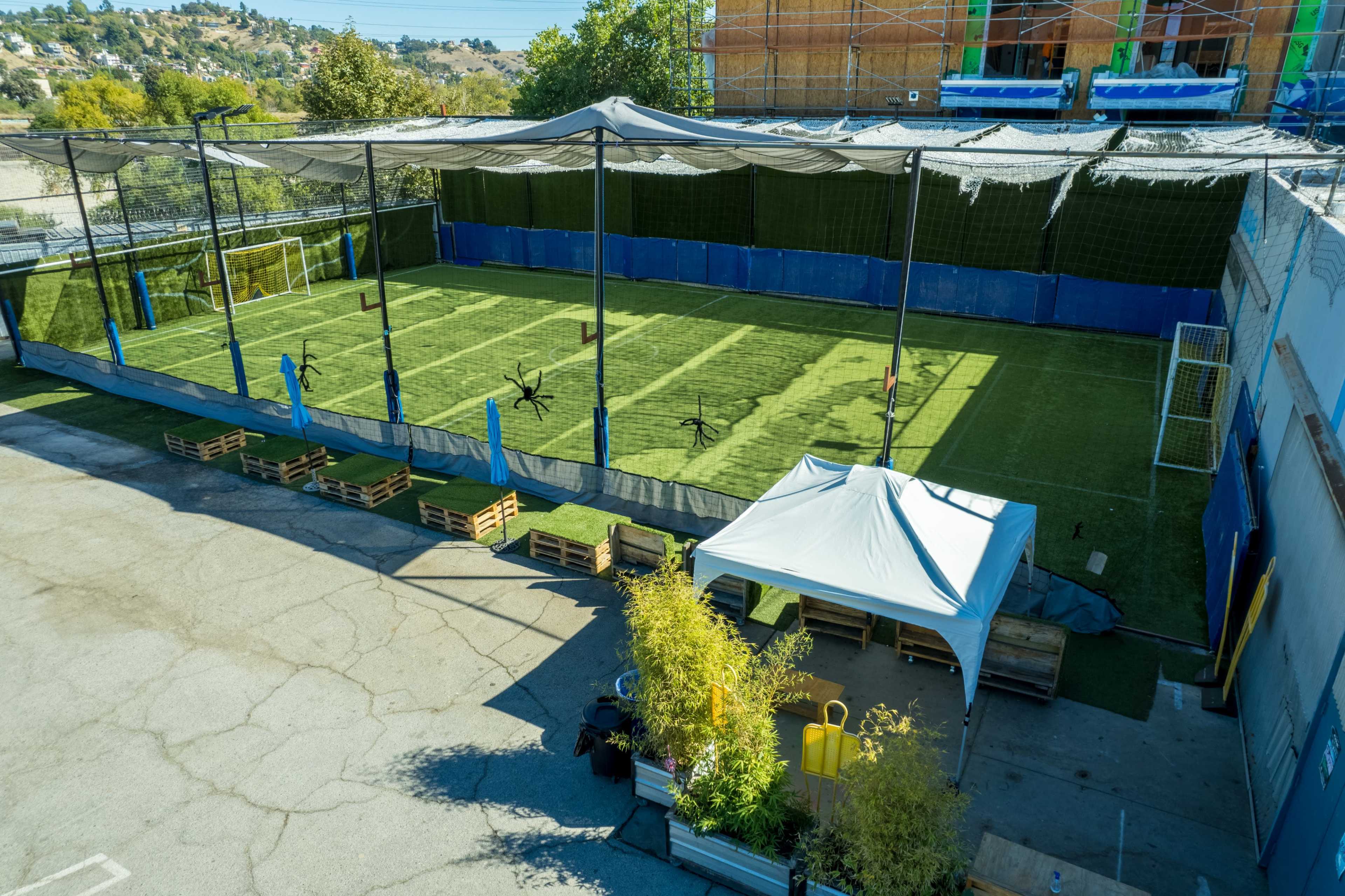 MULTI -FUNCTIONAL LA SPORTS SOCCER ARENA Image in Elysian Valley, Los Angeles, CA