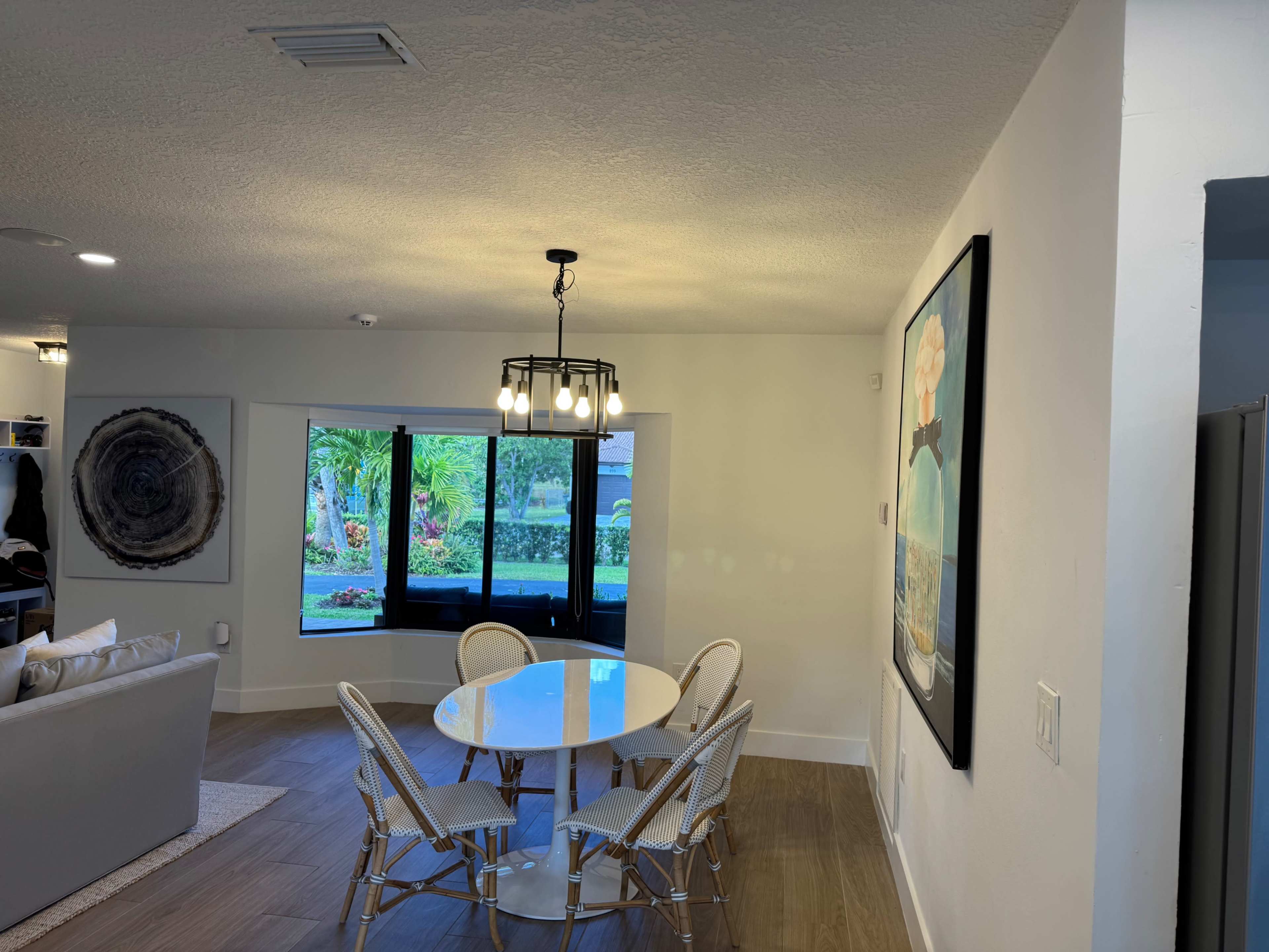 Serene, Light-Filled Modern Home in Boca Raton Image in Boca Raton, Boca raton, FL