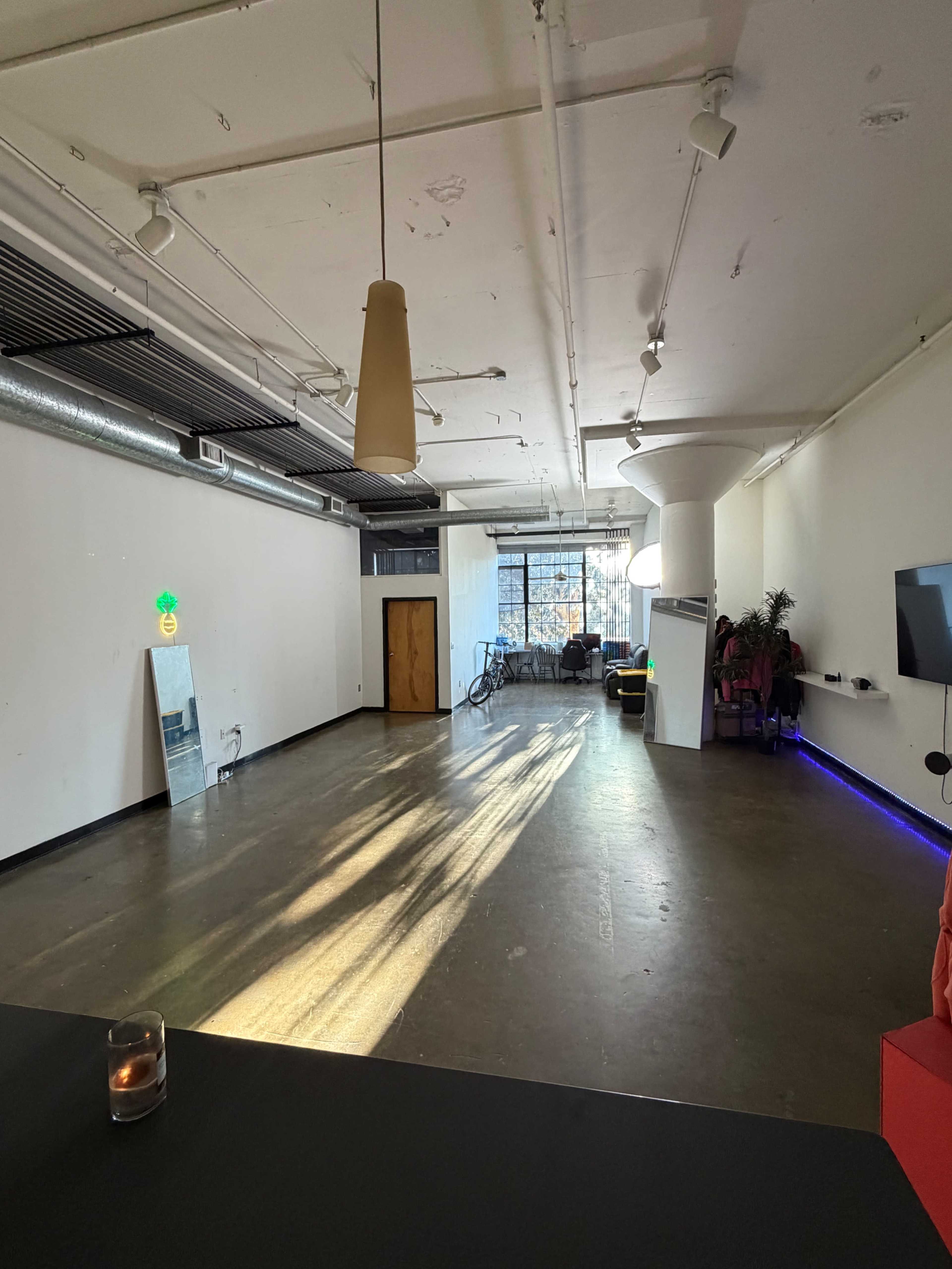 Fully Equipped Photo Studio w/ Camera, Lighting & Editing Atlanta Image in Poncey-Highland, Atlanta, GA