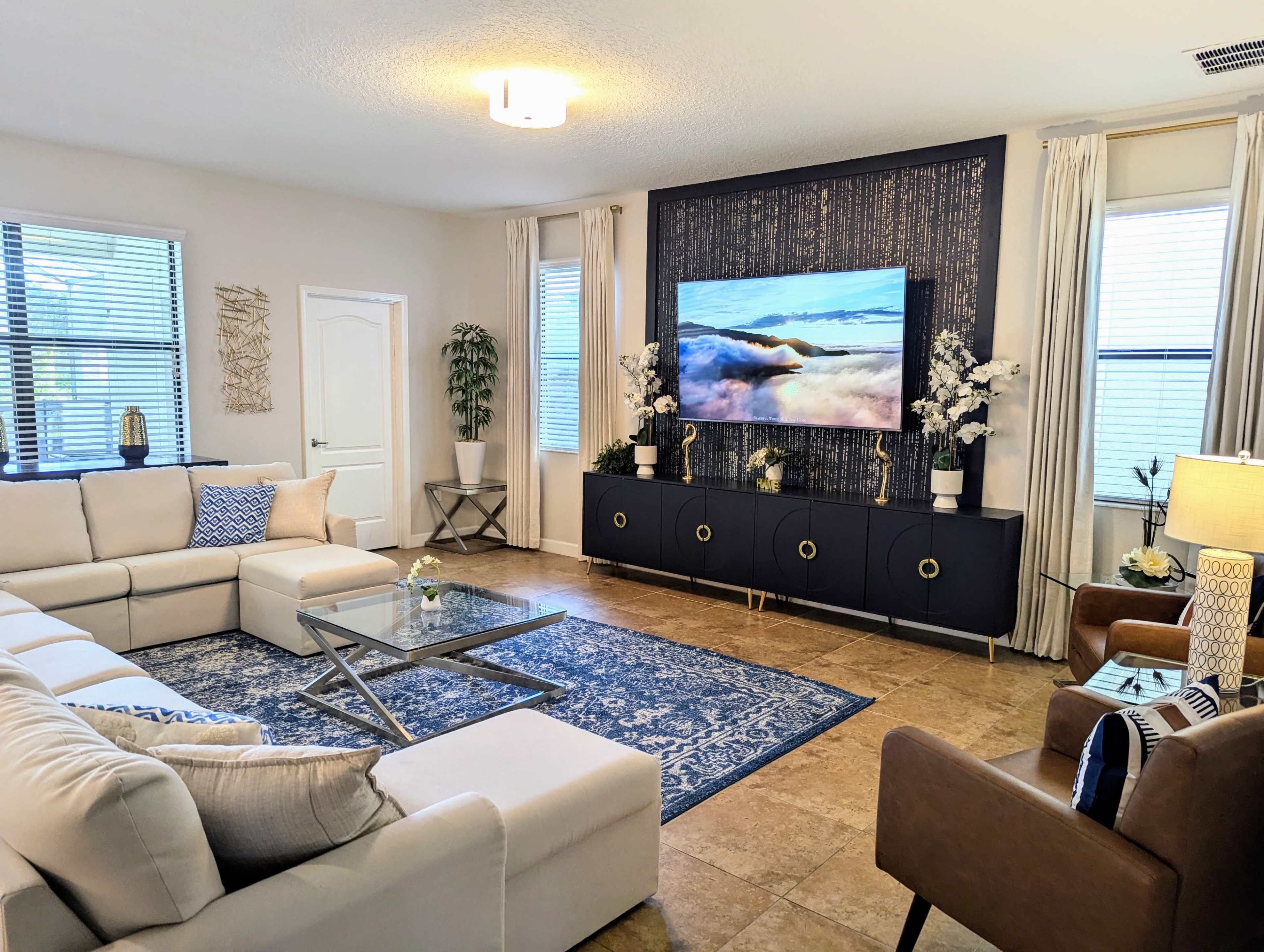 🎬 Luxury Resort Pool Home Near Disney – Ideal for Film, Photo & Content Productions Image in Four Corners, Davenport, FL